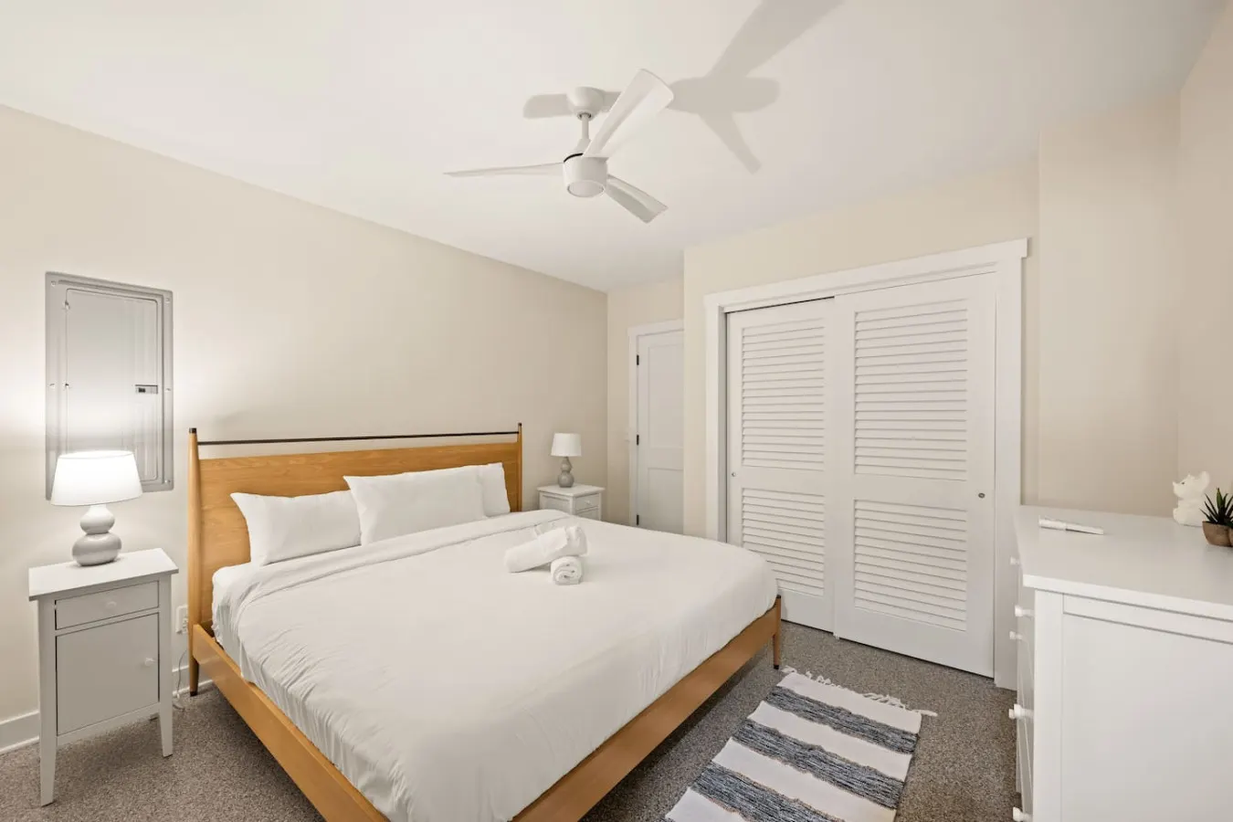 Cozy 2BR Near Findlay Market and UC, Rhinegeist 15