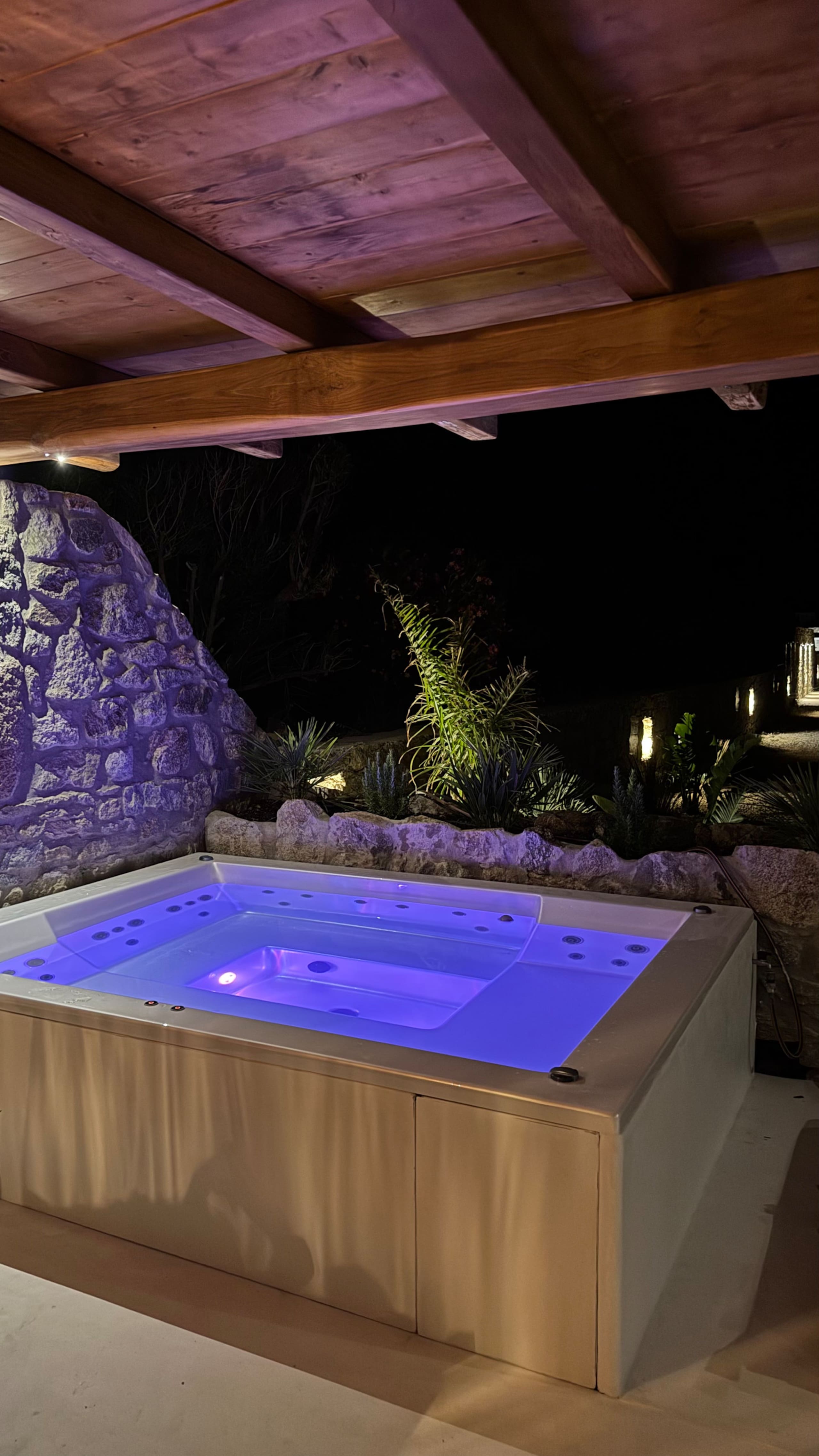 VLIA Mykonos Roc | Cycladic Luxury with Jacuzzi — photo 5