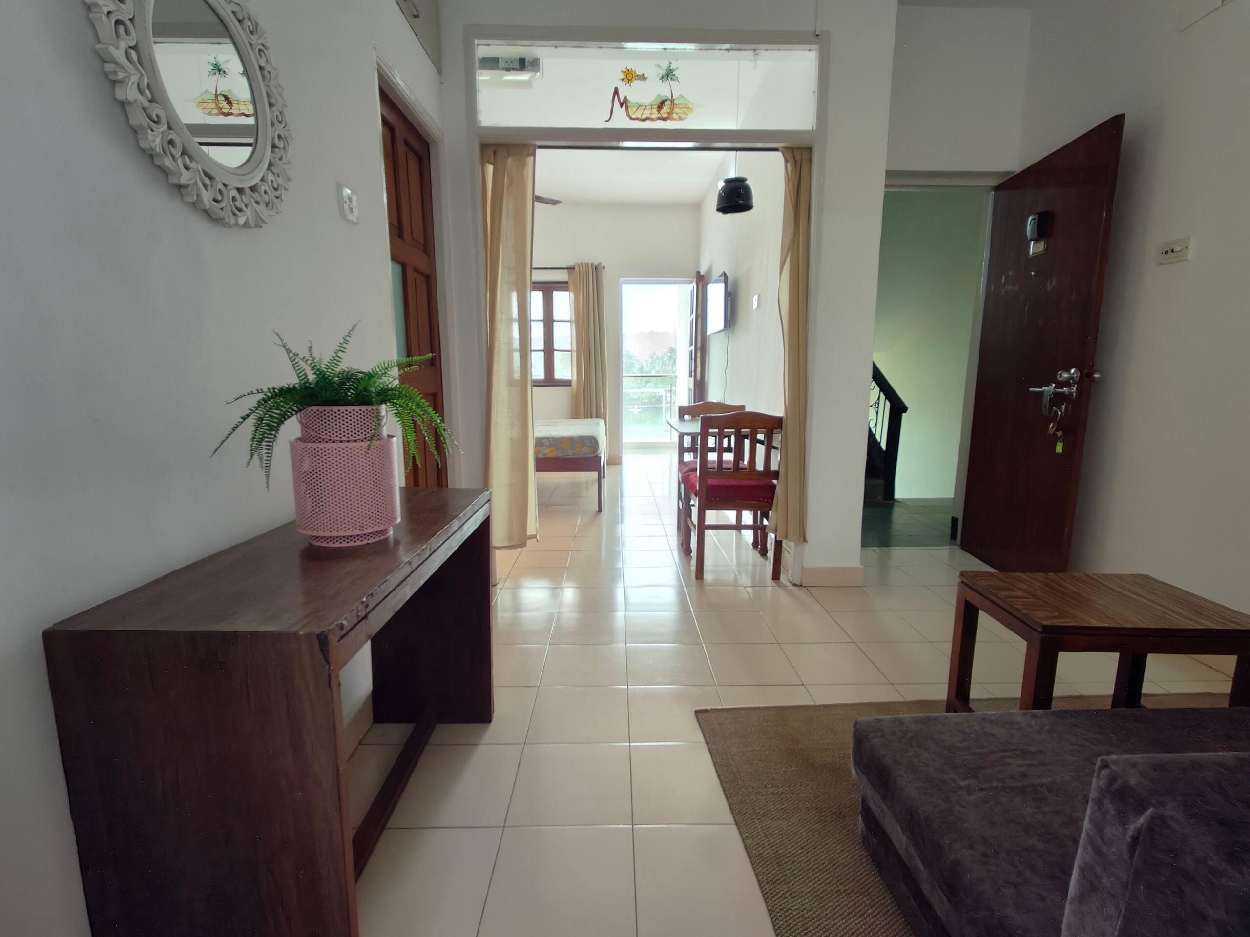 Lake View Peaceful Resort Apartment with Kitchen 9