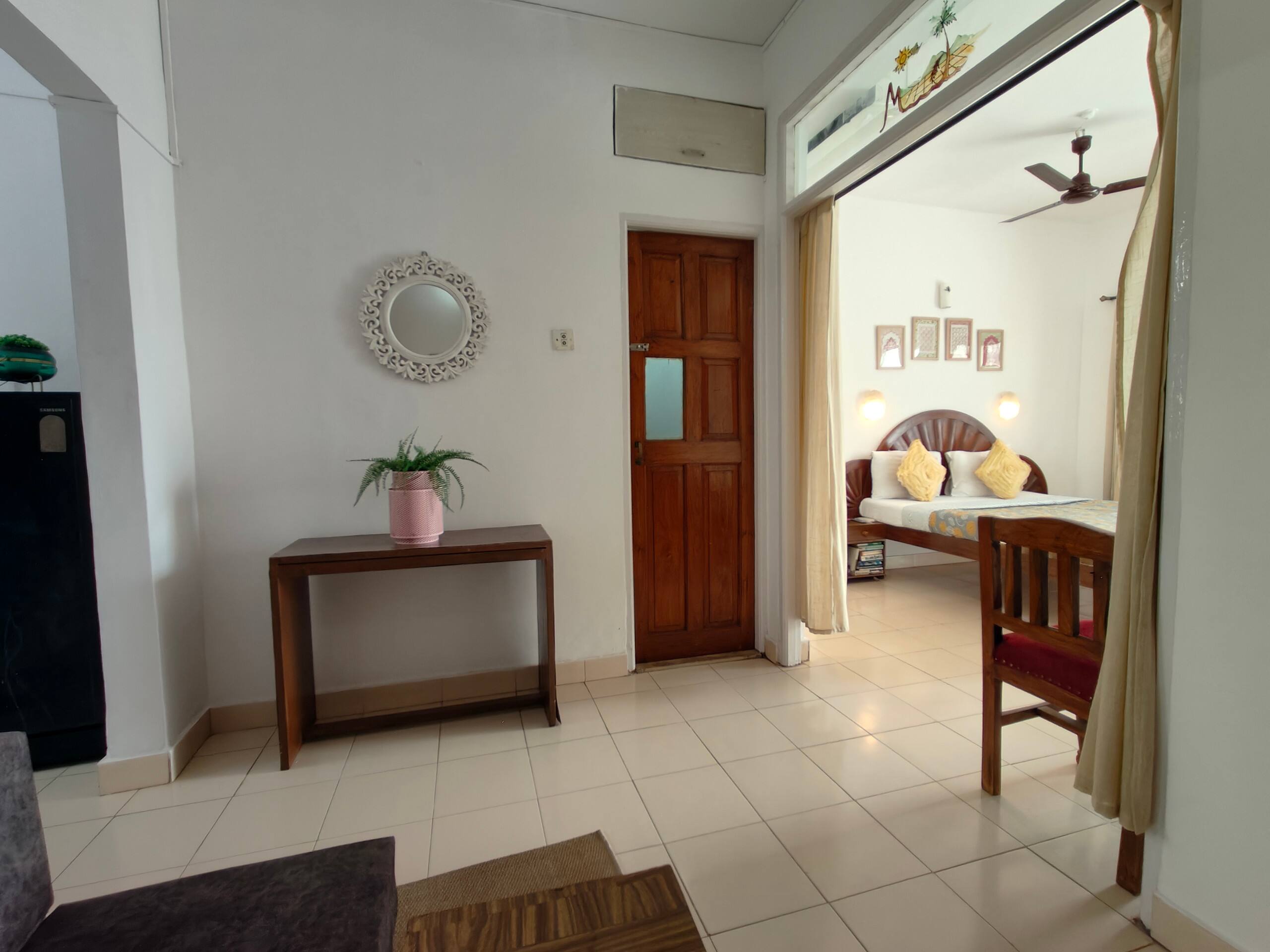 Lake View Peaceful Resort Apartment with Kitchen 10