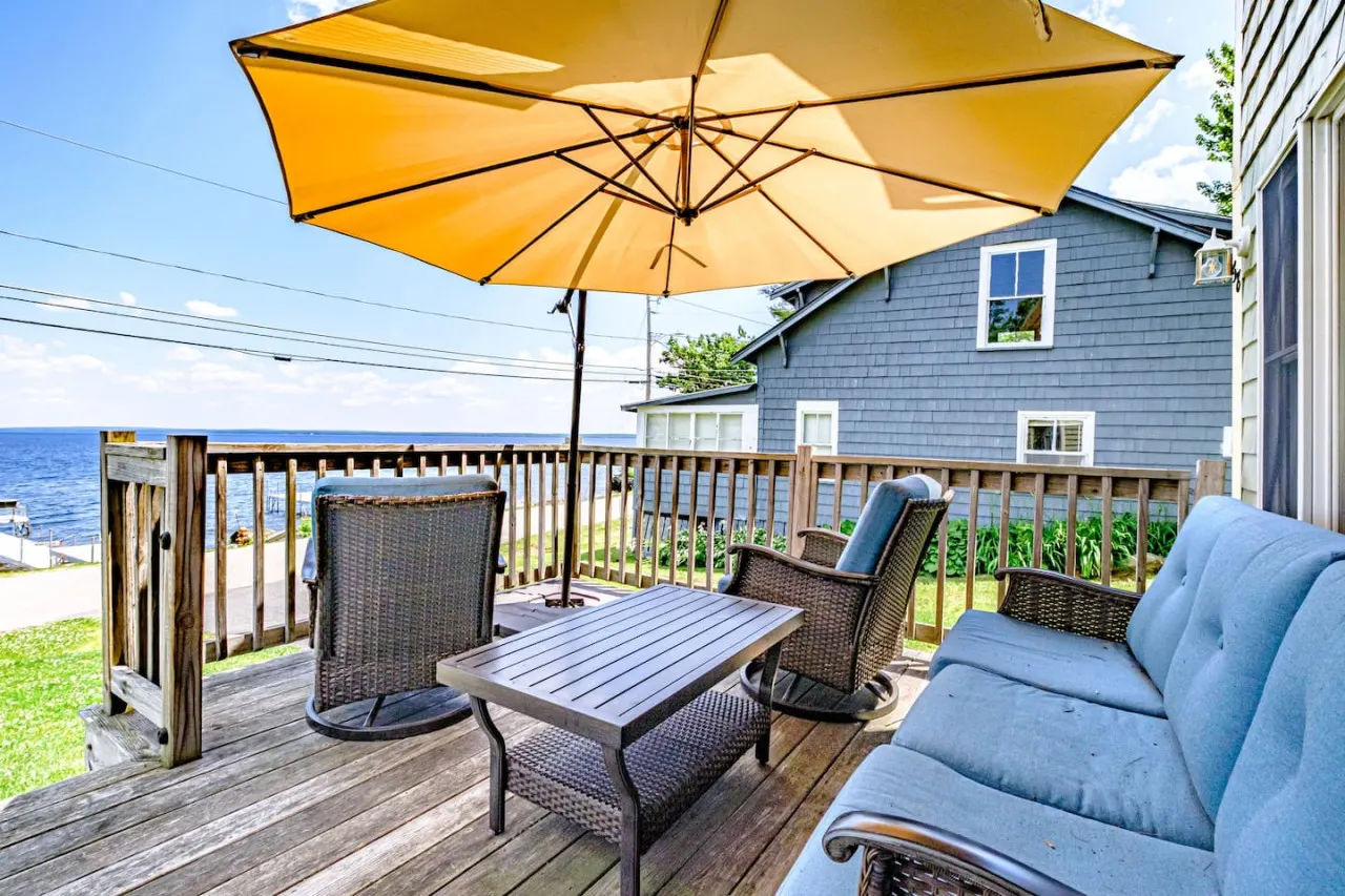 Cove View Camp- Waterfront on Sebago w. mooring and sandy beach 7