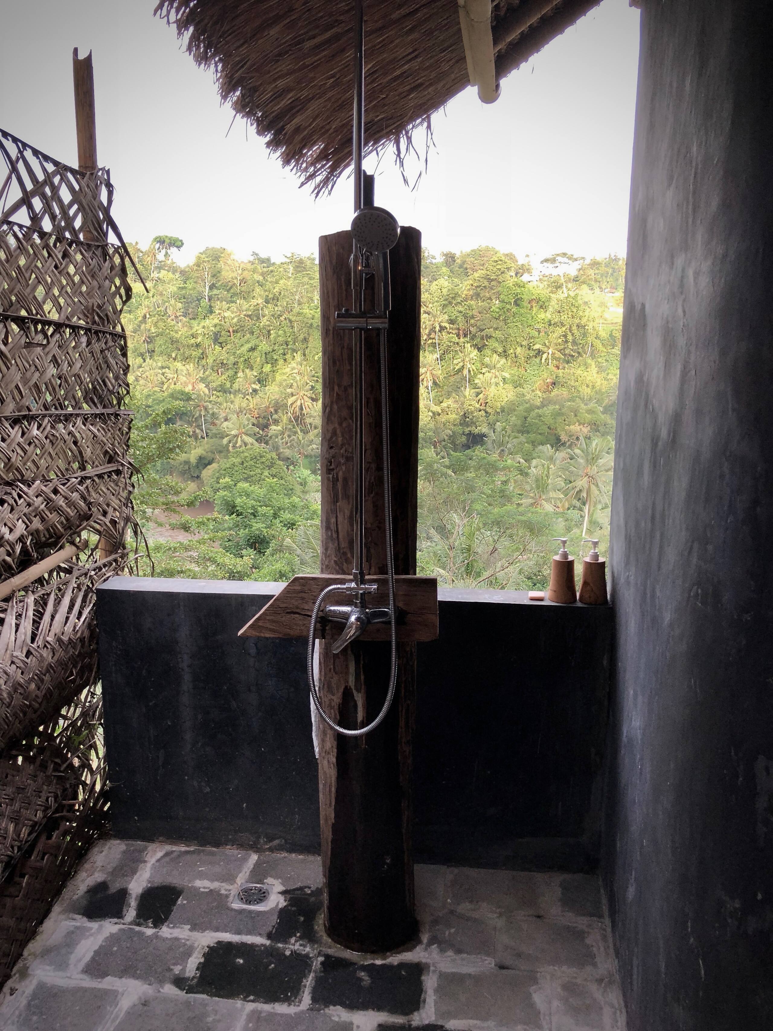 Zen Hideaway 3: Valley-View Teak Pavilion 8
