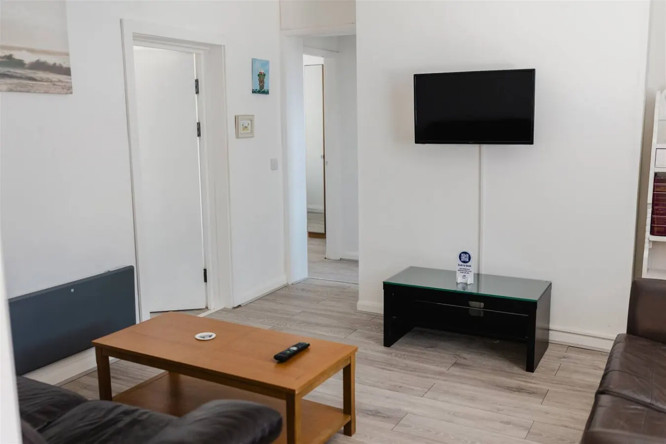 Withernsea 2 bed apt + sofa bed 15