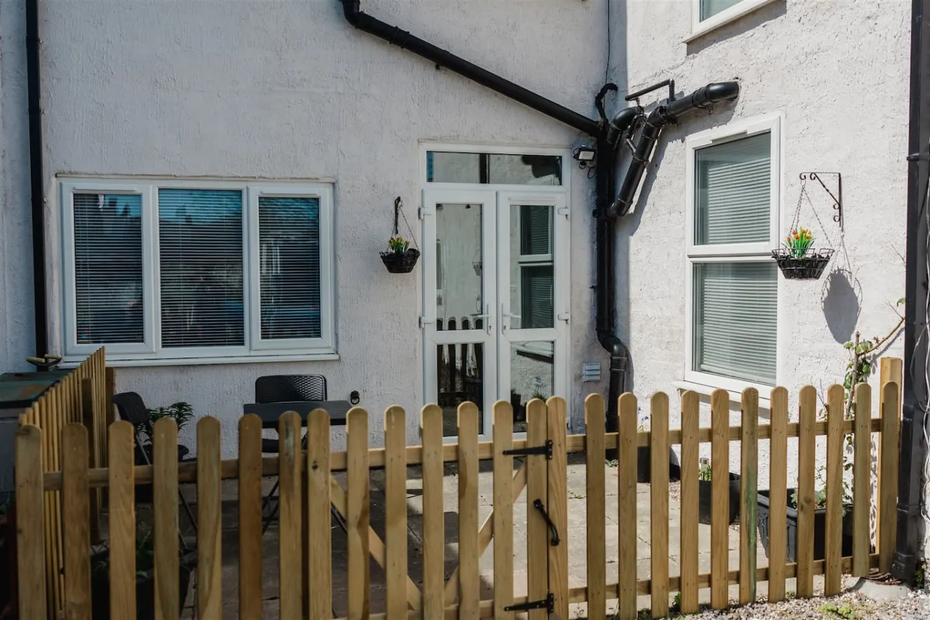 Withernsea 2 bed apt + sofa bed 6