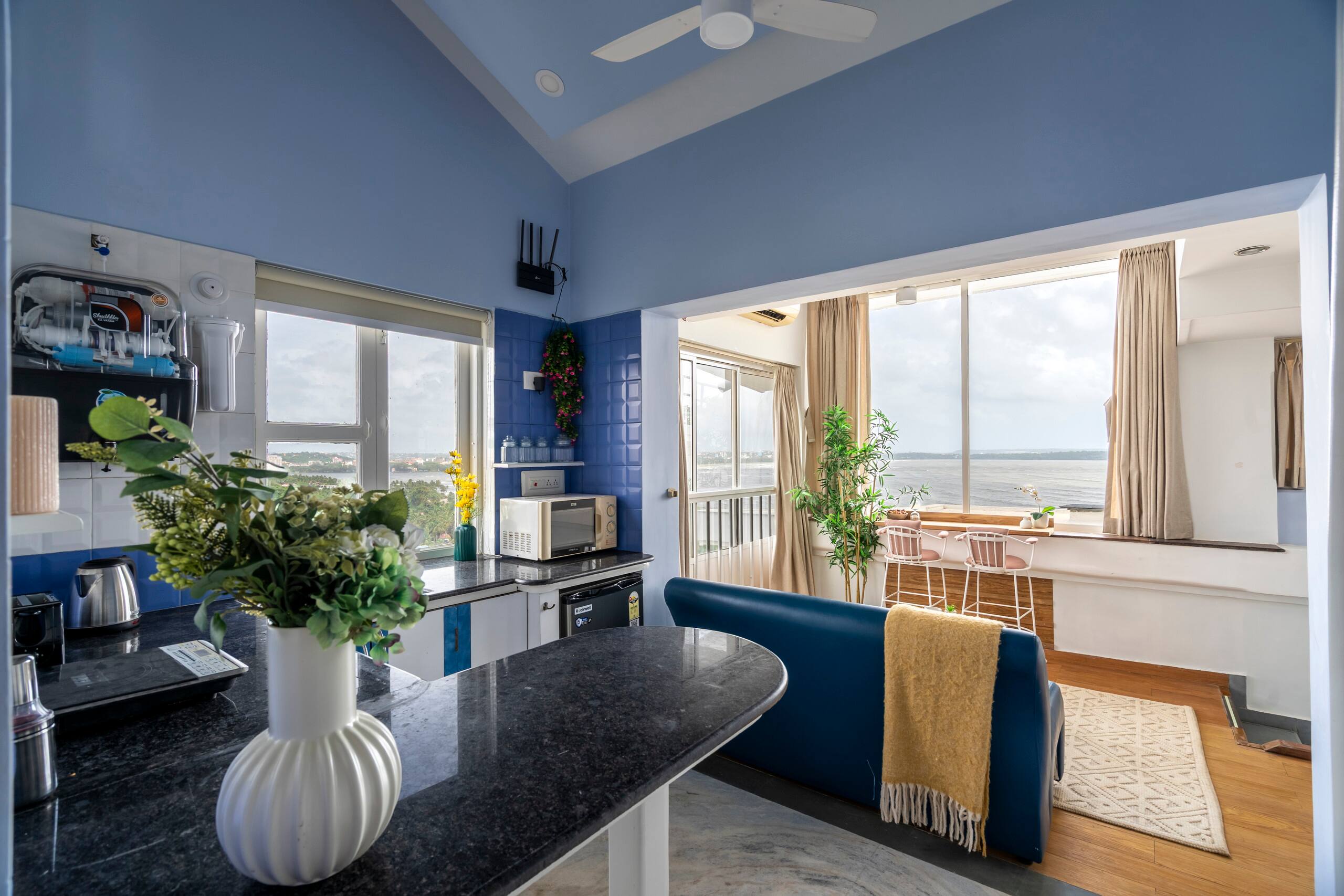 Staymaster La Vue | 3BR | Sea View Apartments 26