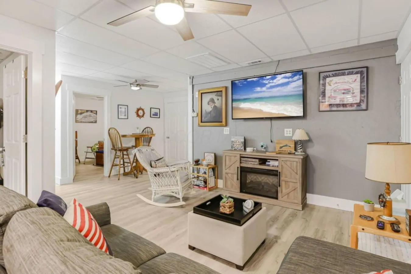 Quaint Cottage 16
