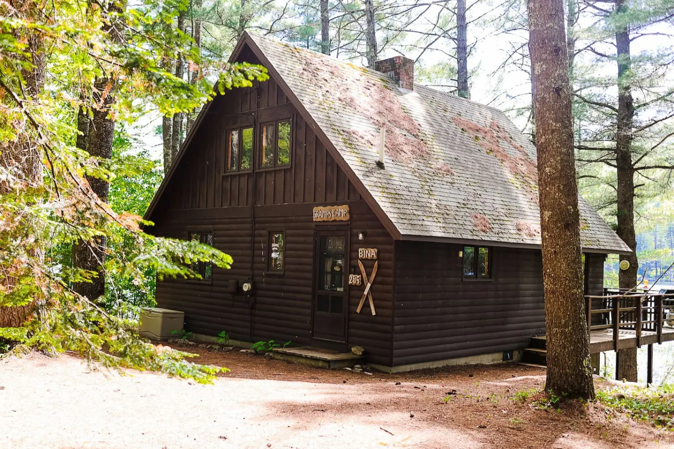 Gramps Camp • Moose Pond