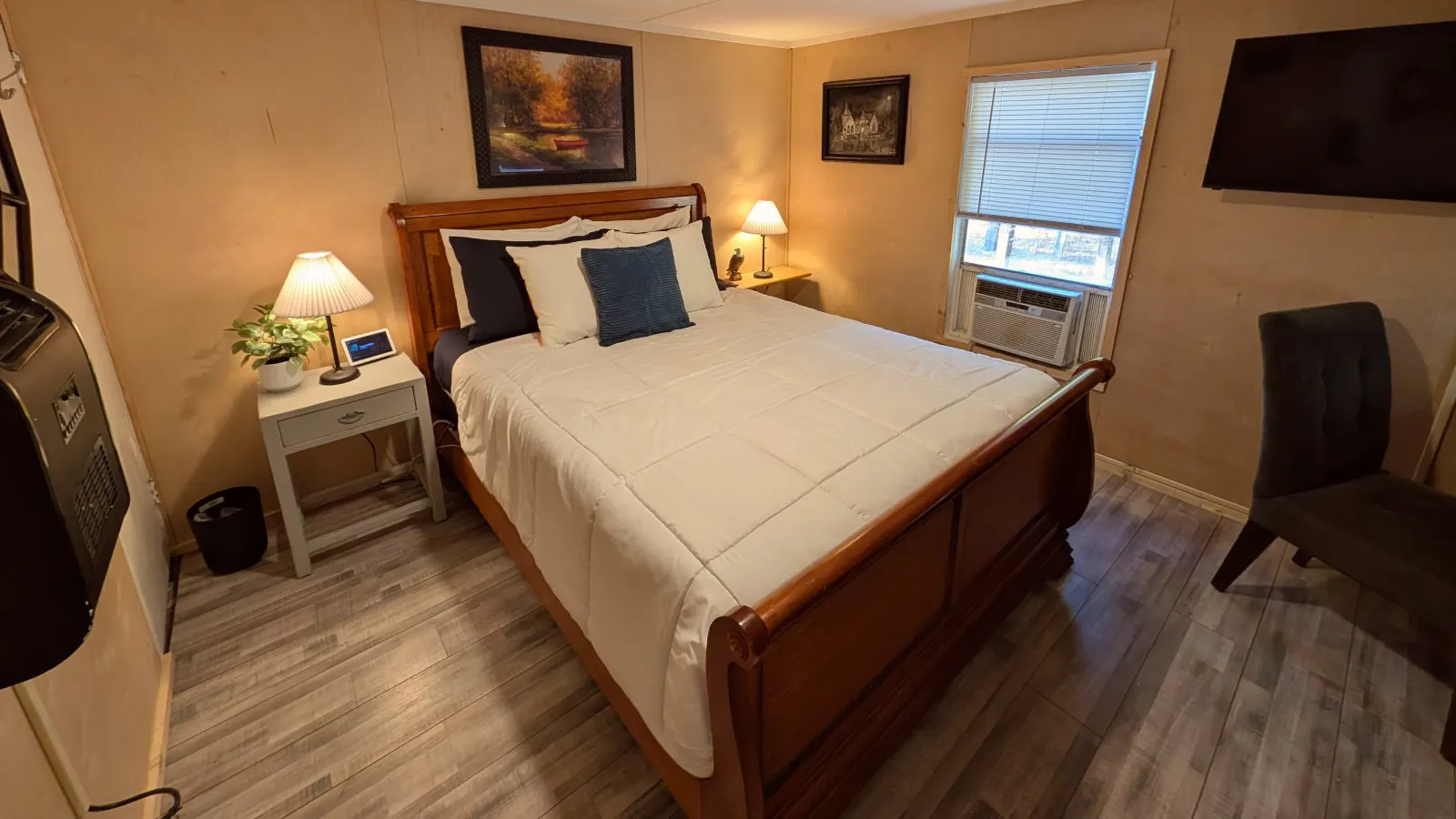 NEW!! Sweet Salem Hideaway 2BD 1BA Private 20 Acres 10