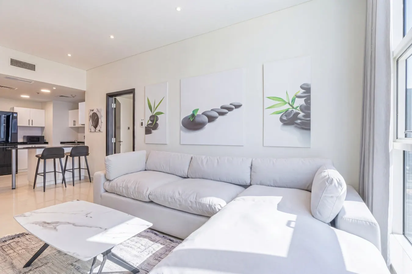 Beautiful 1BR in the Heart of Marina next to Metro 11