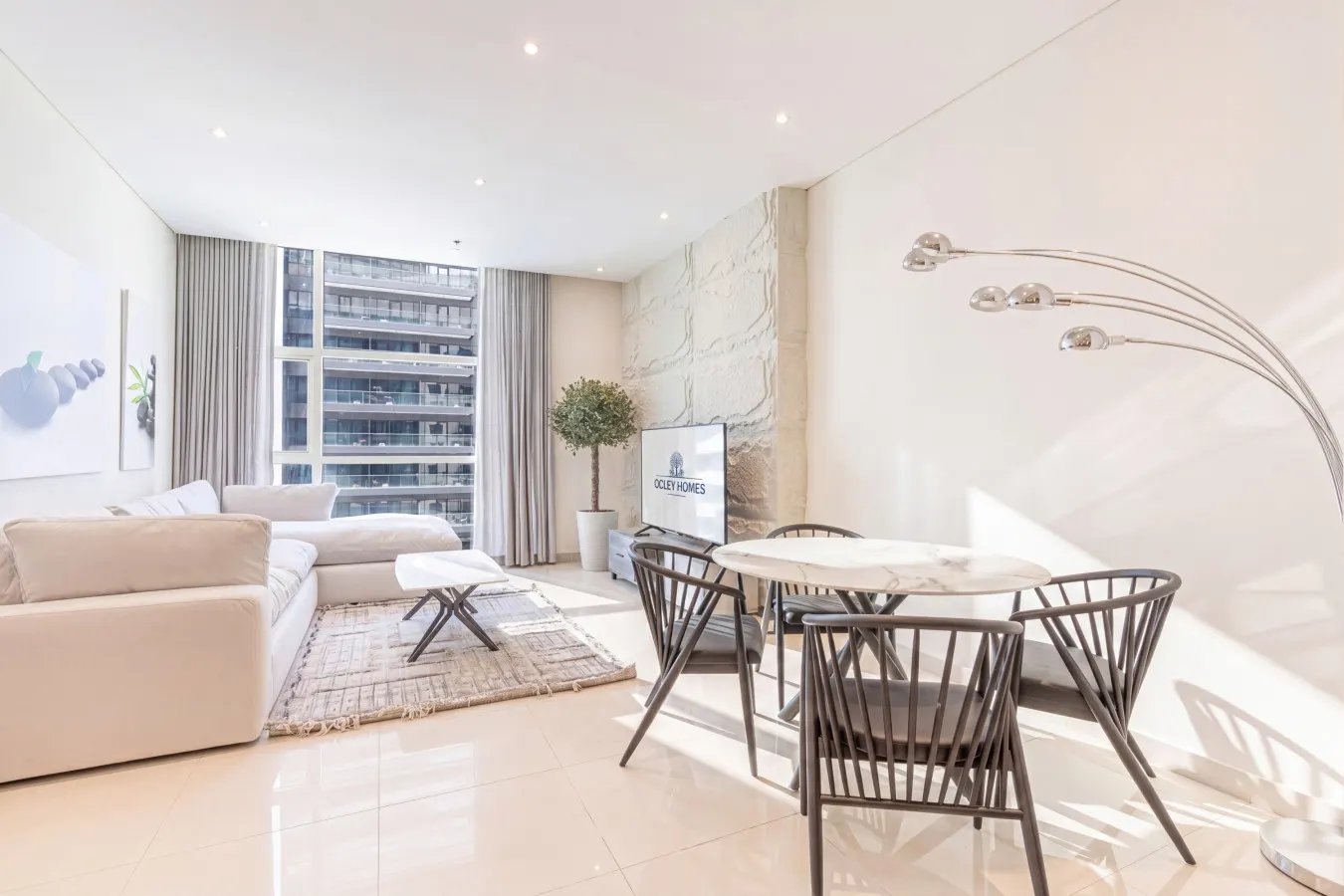 Beautiful 1BR in the Heart of Marina next to Metro 6