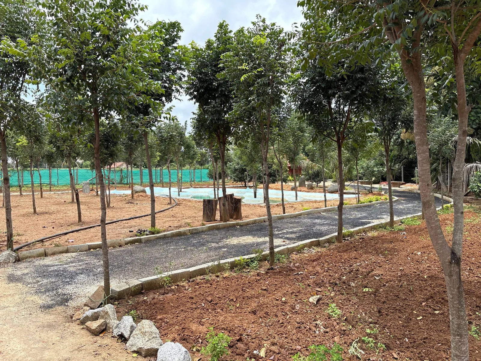 Chinnaswamy Farm Stay (Tank House) 11