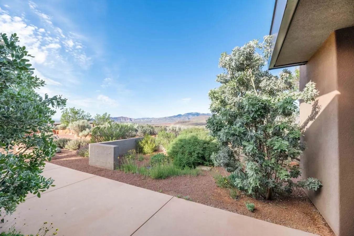 La Casa Verde- Modern Desert Home — photo 5