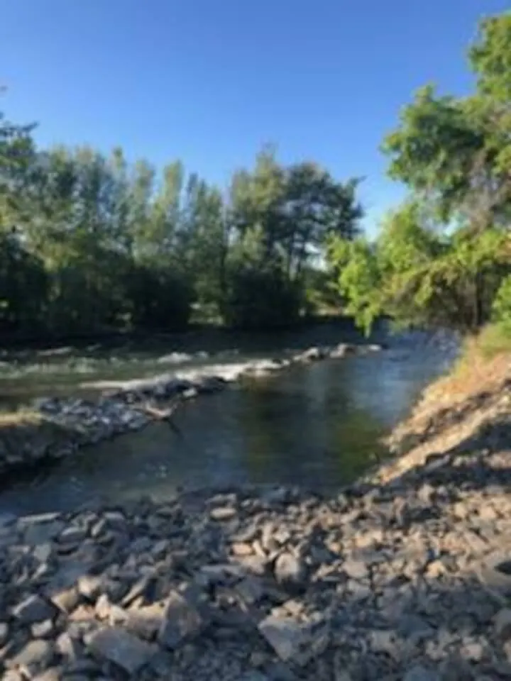On Salmon River/Sleeps 6/2 bed 2 bath 13