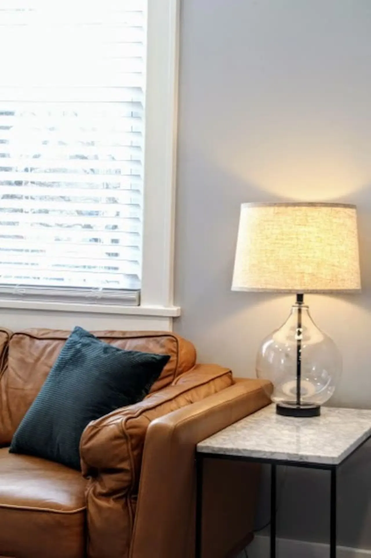Cozy Haven In The City W/Deck <5 min to DT Knox 16