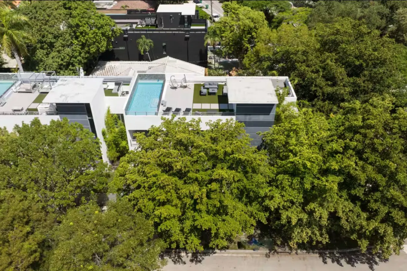 NEW Brickell Luxury Home—Rooftop Pool & CityViews! 4