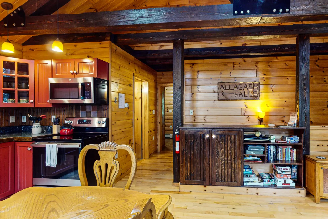 Loon Lodge 13