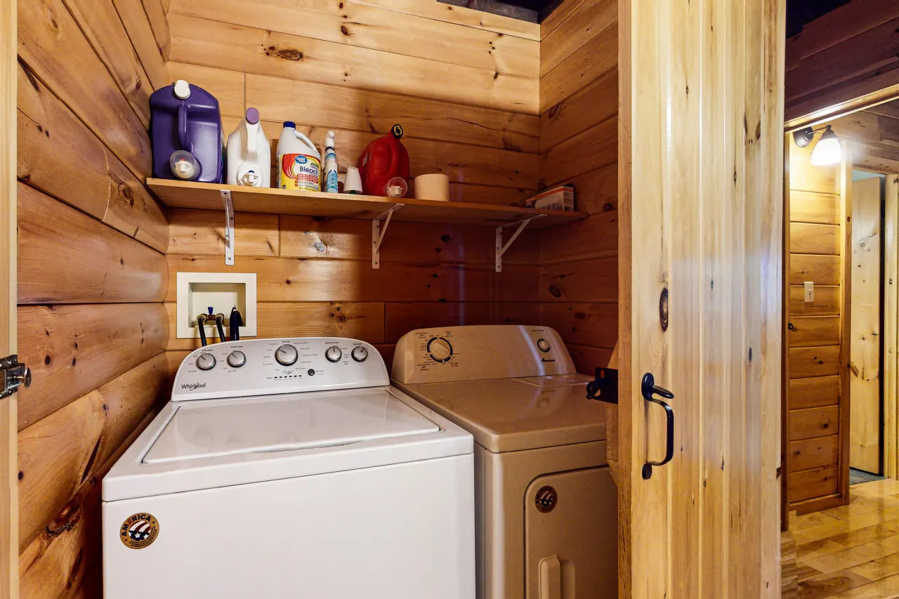 Loon Lodge 19