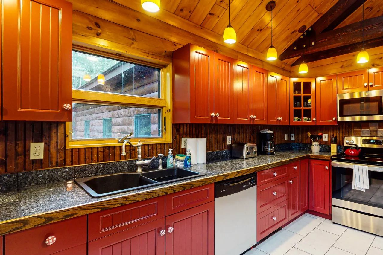 Loon Lodge — photo 3