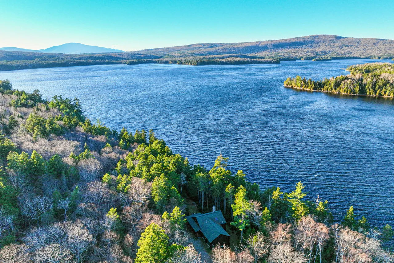 Loon Lodge 7