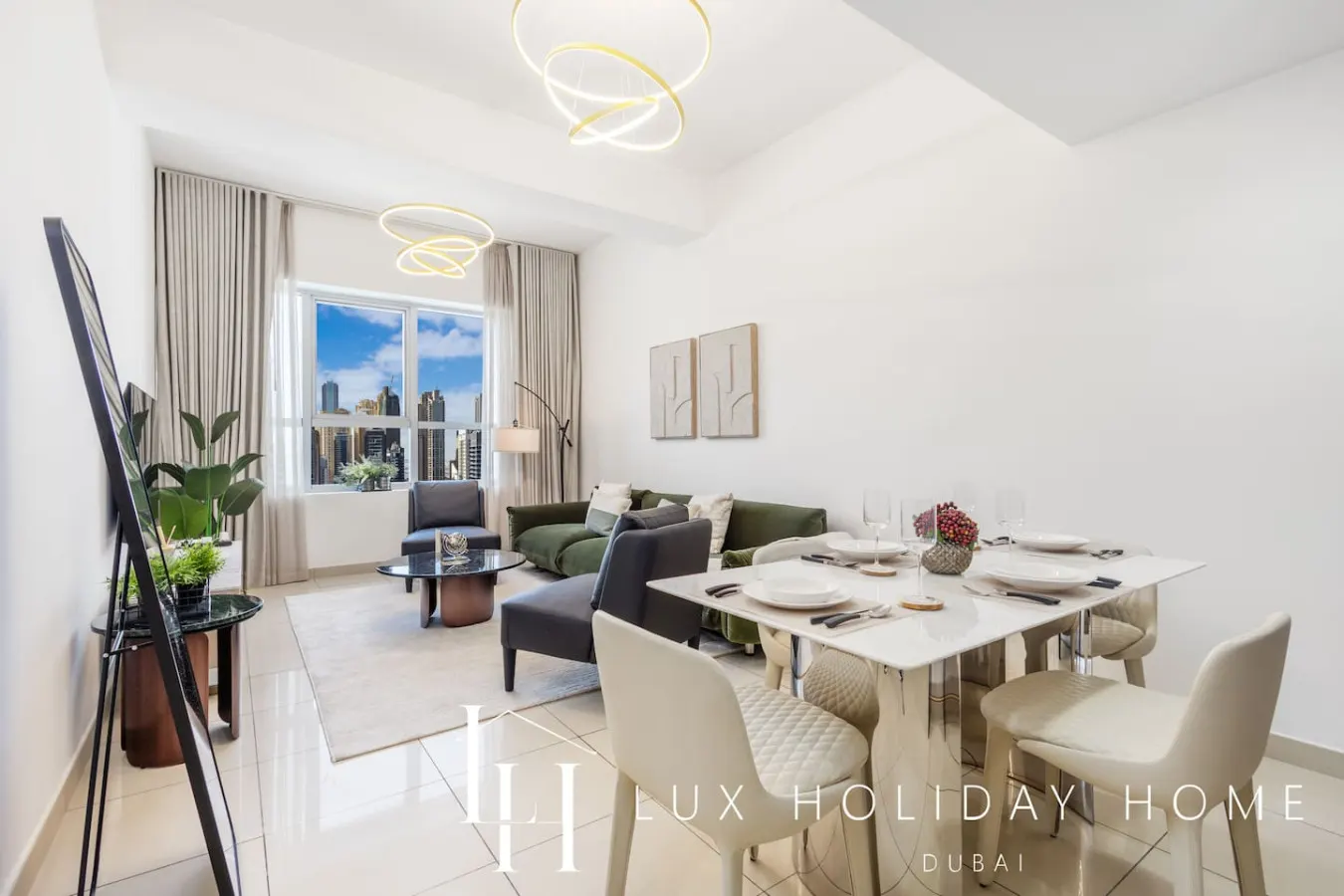 LUX The Armada Suite JLT 3