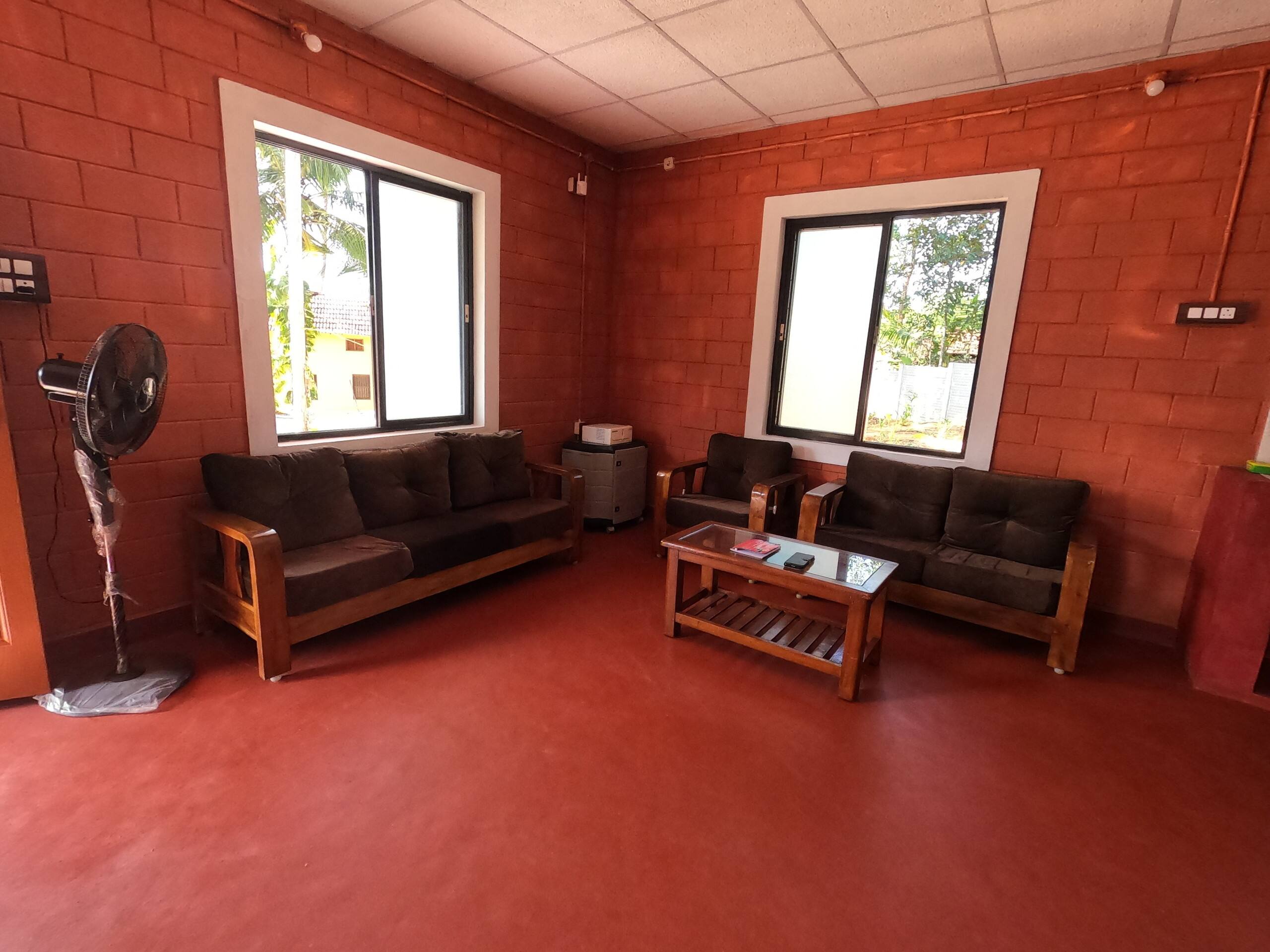 Hallimane Homestay features with a garden stay 2
