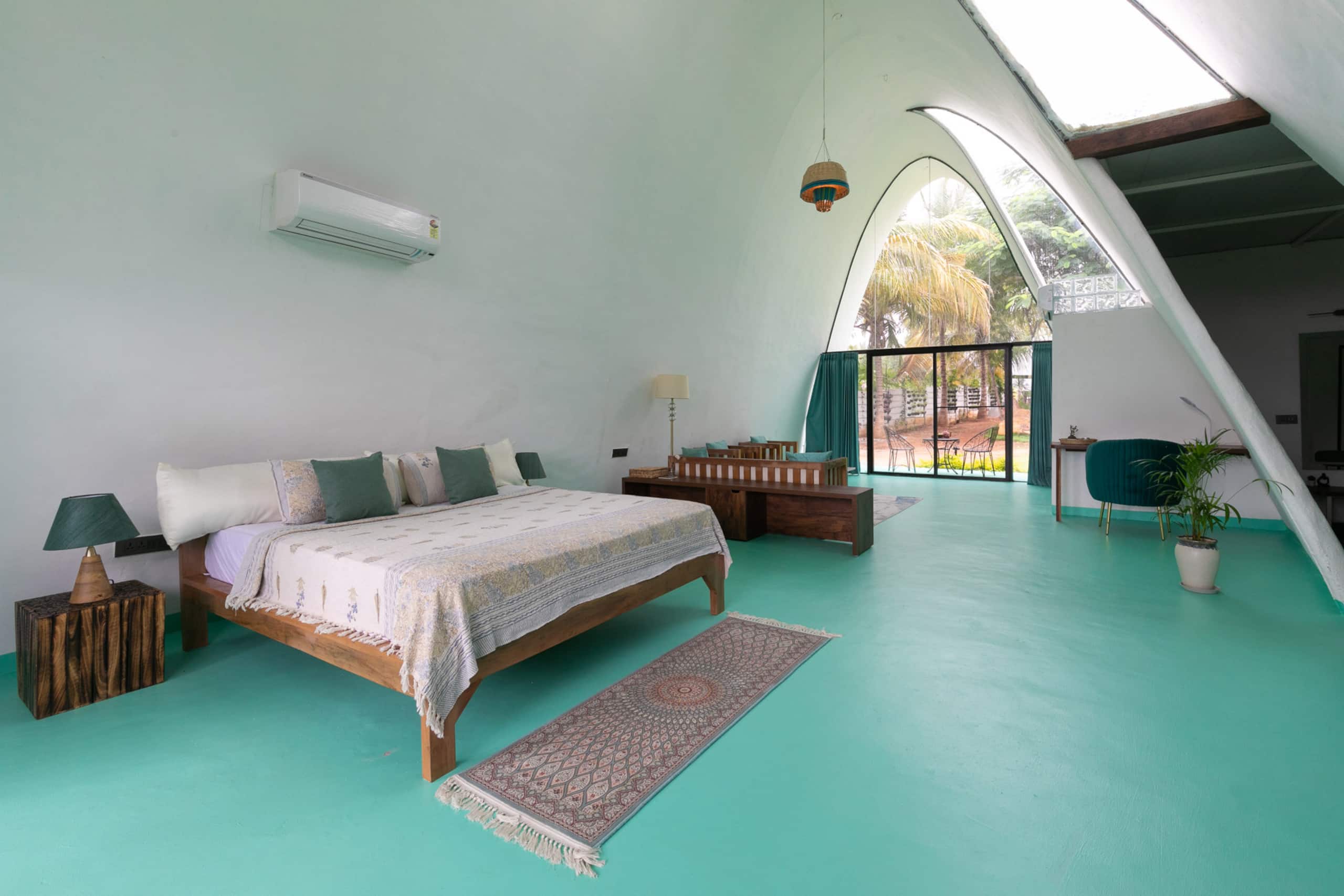 4BR Lux Villa w/Pool & Lawn Shwaas@ Mysore 12
