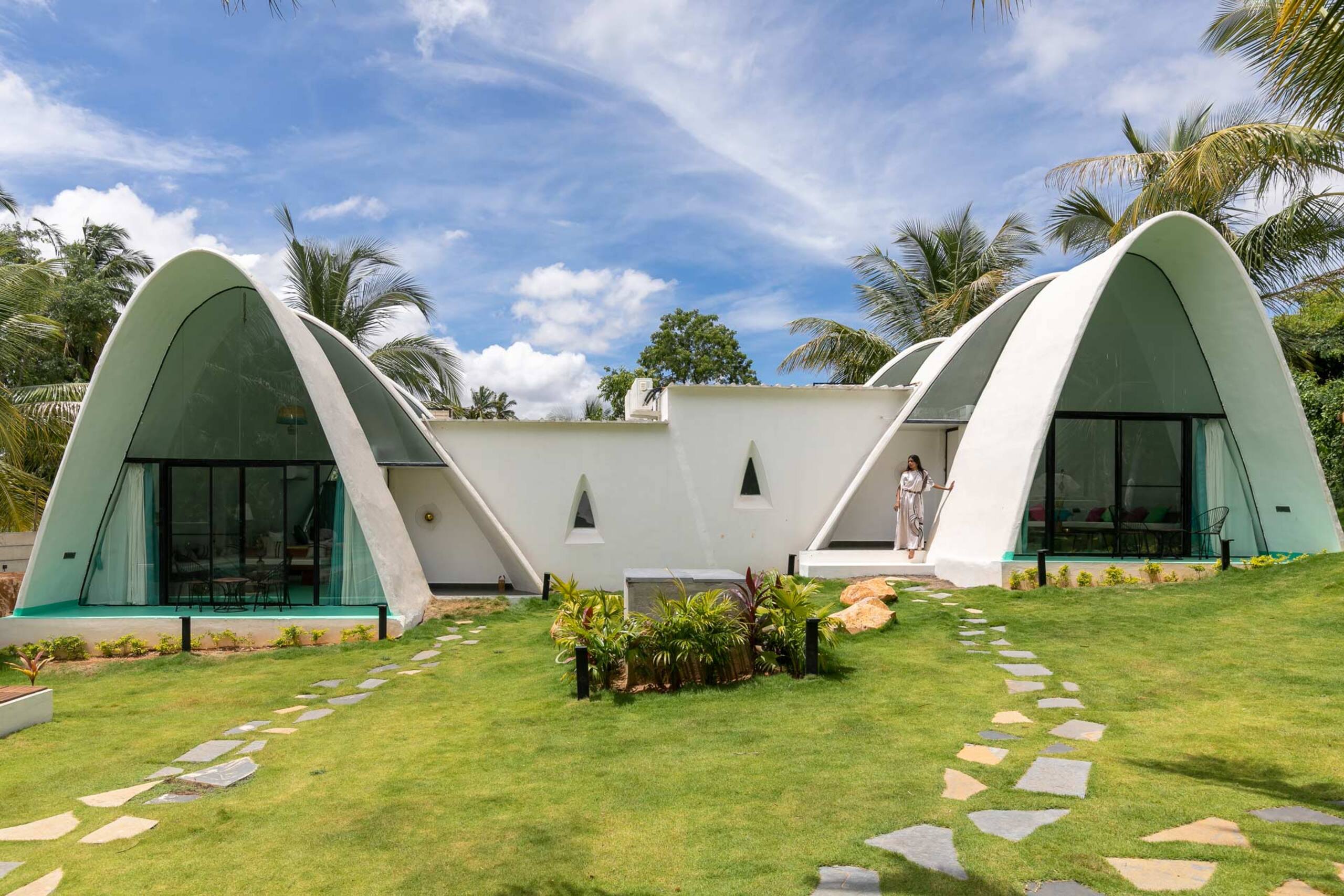 4BR Lux Villa w/Pool & Lawn Shwaas@ Mysore 7