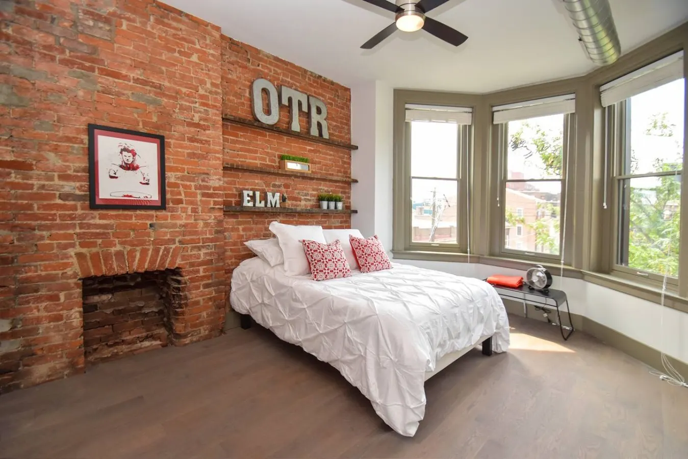 Gorgeous Condo in Heart of OTR, Free Parking! 14