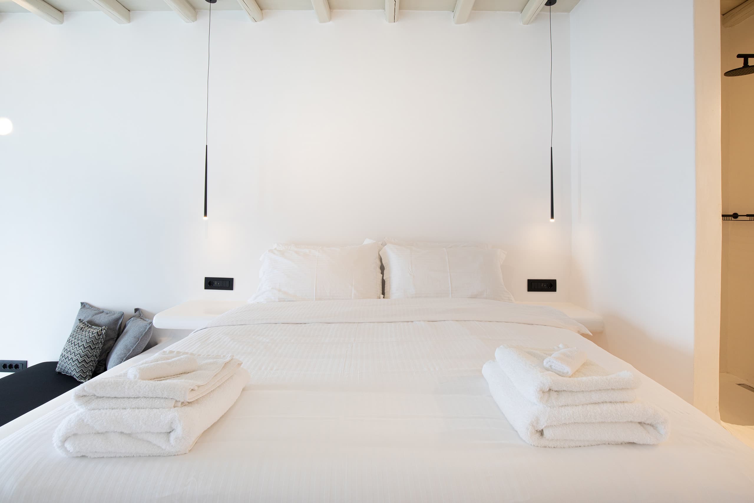 Obsession 2-Bedroom Suite With Panoramic Sea View 13