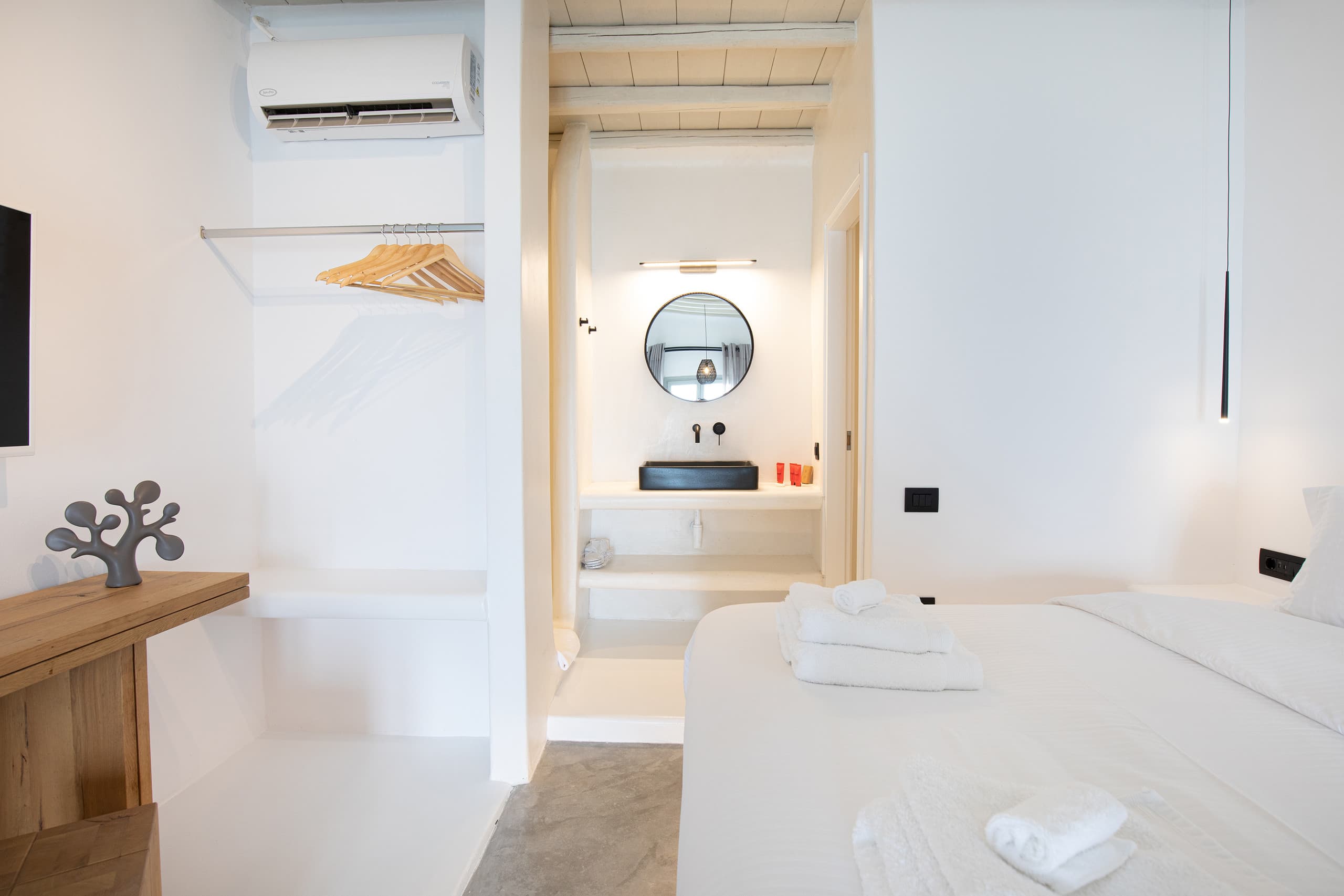 Obsession 2-Bedroom Suite With Panoramic Sea View 23