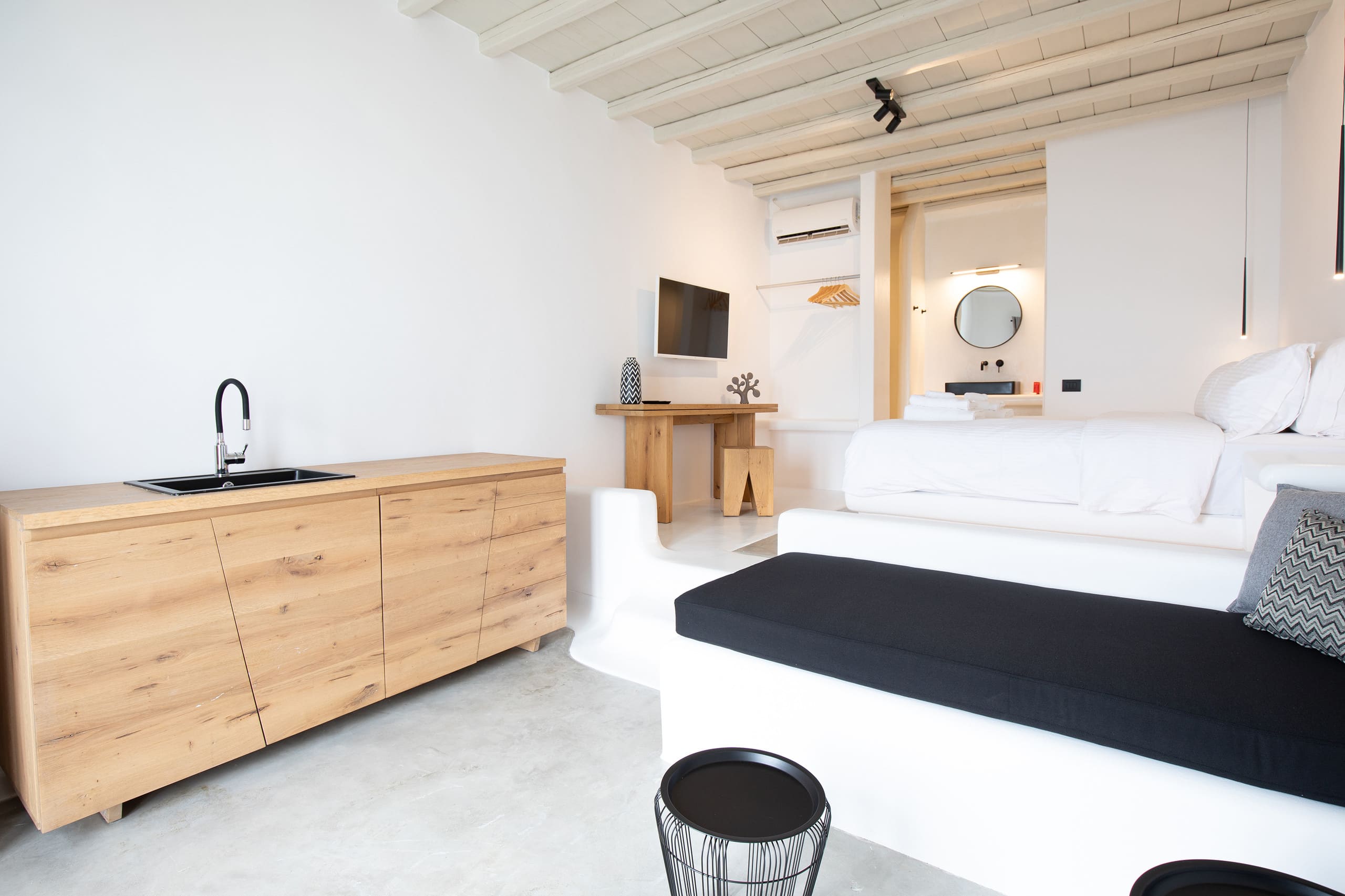 Obsession 2-Bedroom Suite With Panoramic Sea View 16