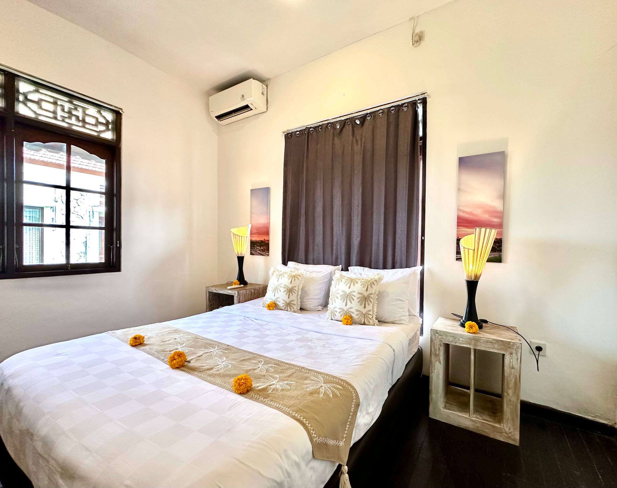 Family Villa in the middle of Legian walk to beach 37