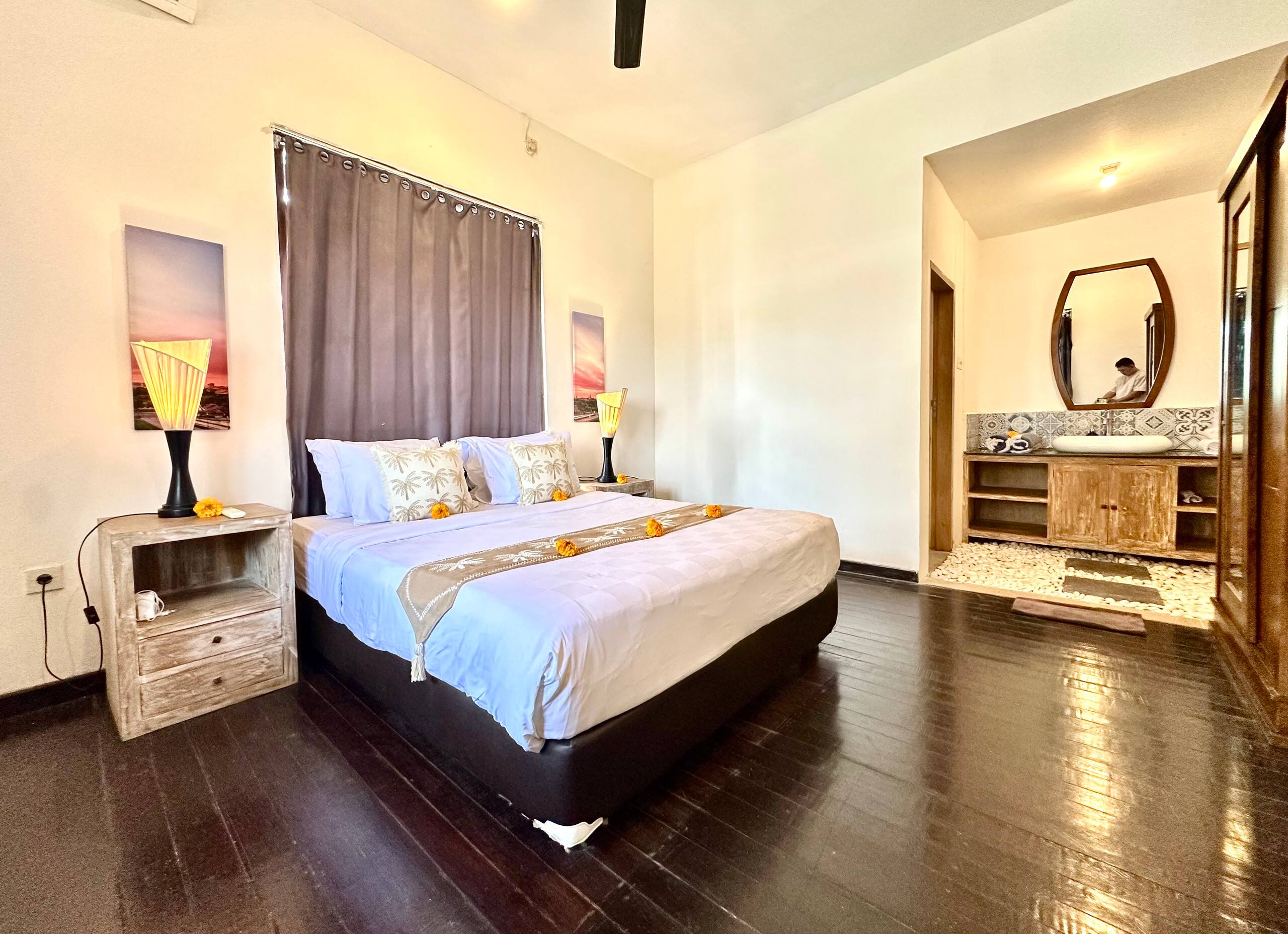Family Villa in the middle of Legian walk to beach 39