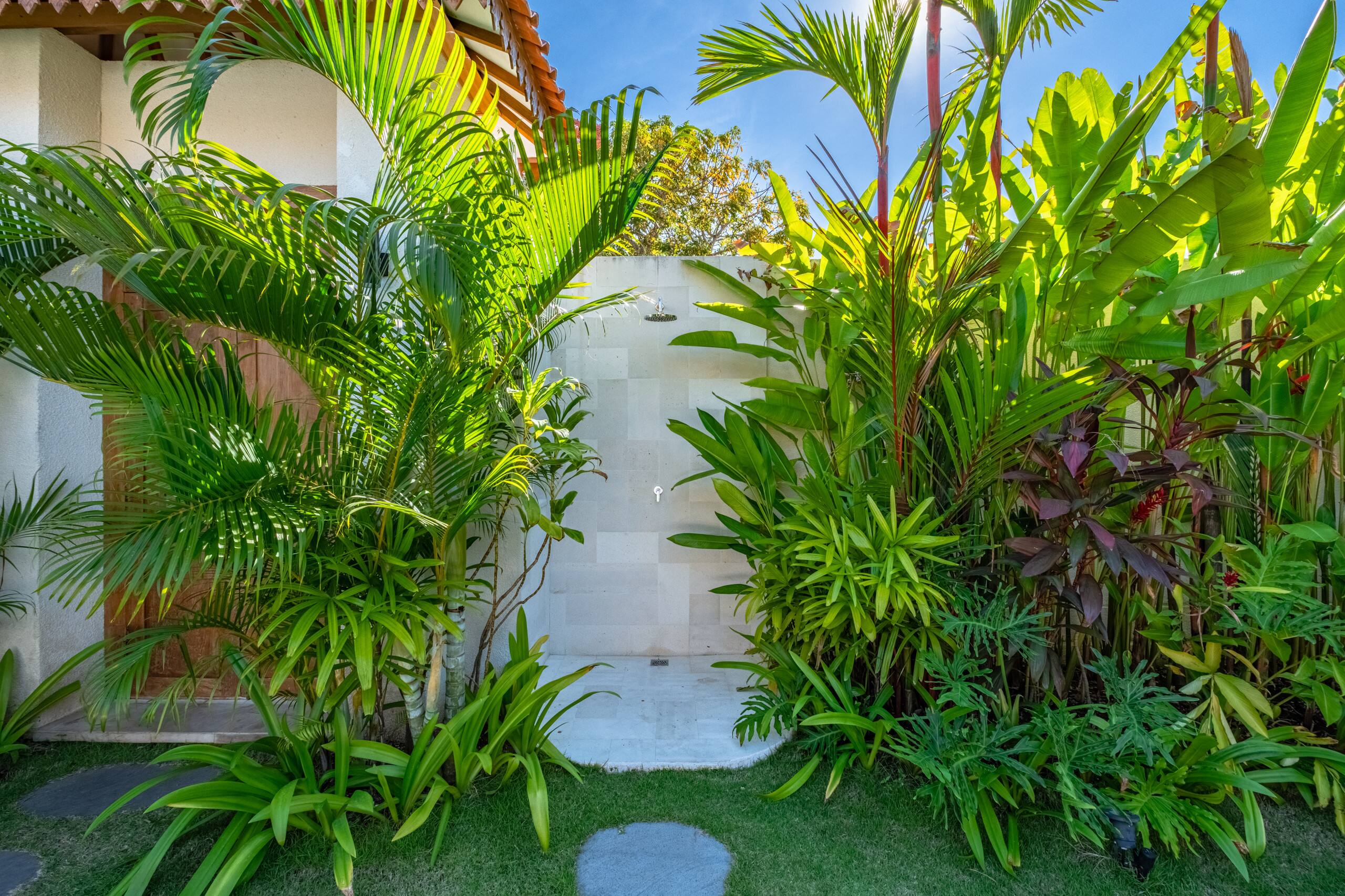 Brand new - Spacious 4bdrs villa - Balangan Beach 29