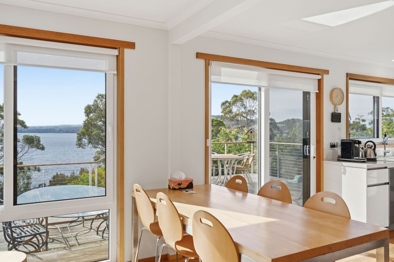 Coningham Beach House, Bay Views — photo 2