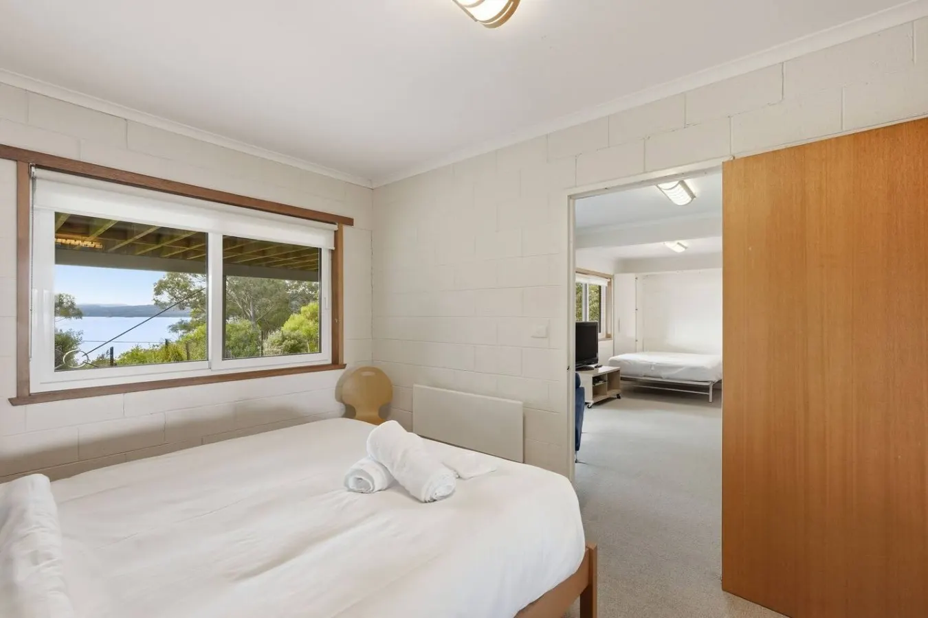 Coningham Beach House, Bay Views 19