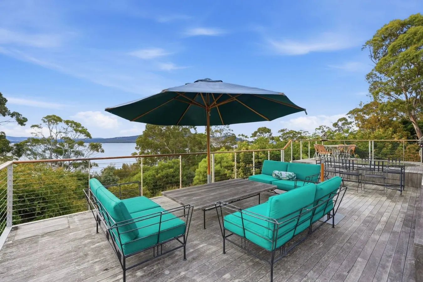 Coningham Beach House, Bay Views 7