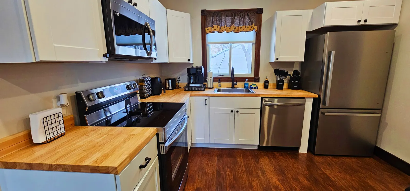 Pleasant Street Retreat - Apartment 3BR — photo 2