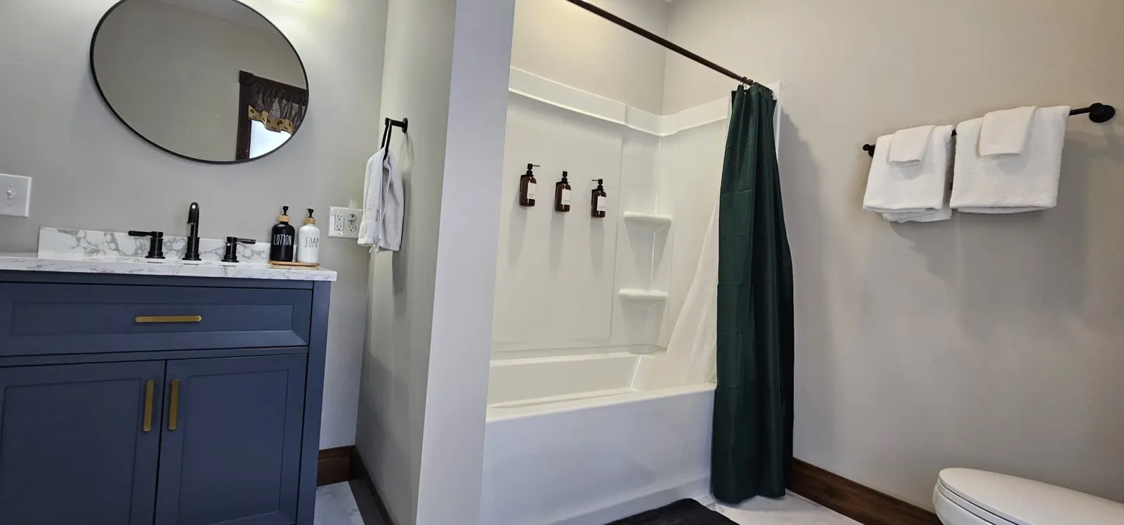 Pleasant Street Retreat - Apartment 3BR 9