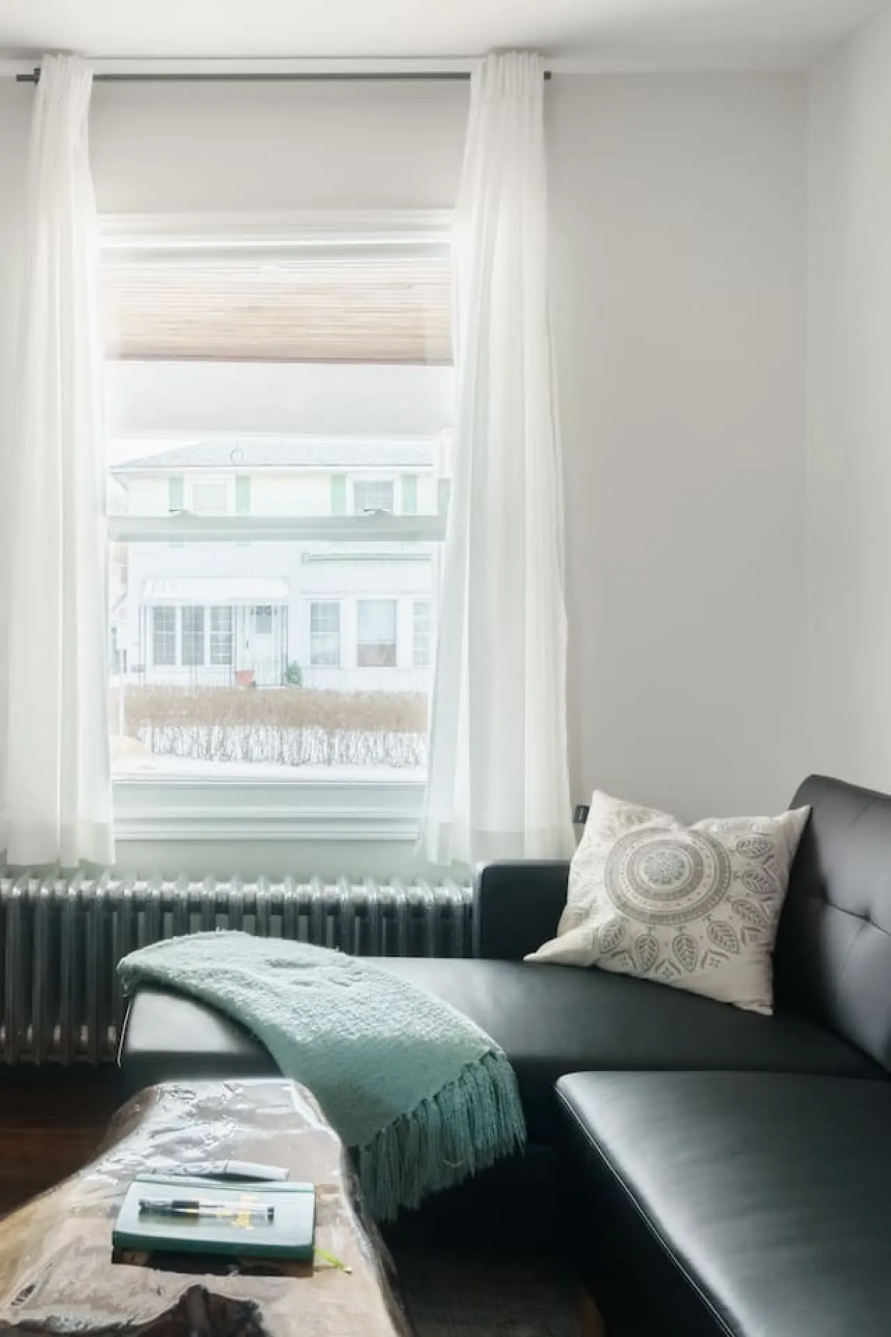 Wood-Rich Niagara Loft close to Queen Street 19