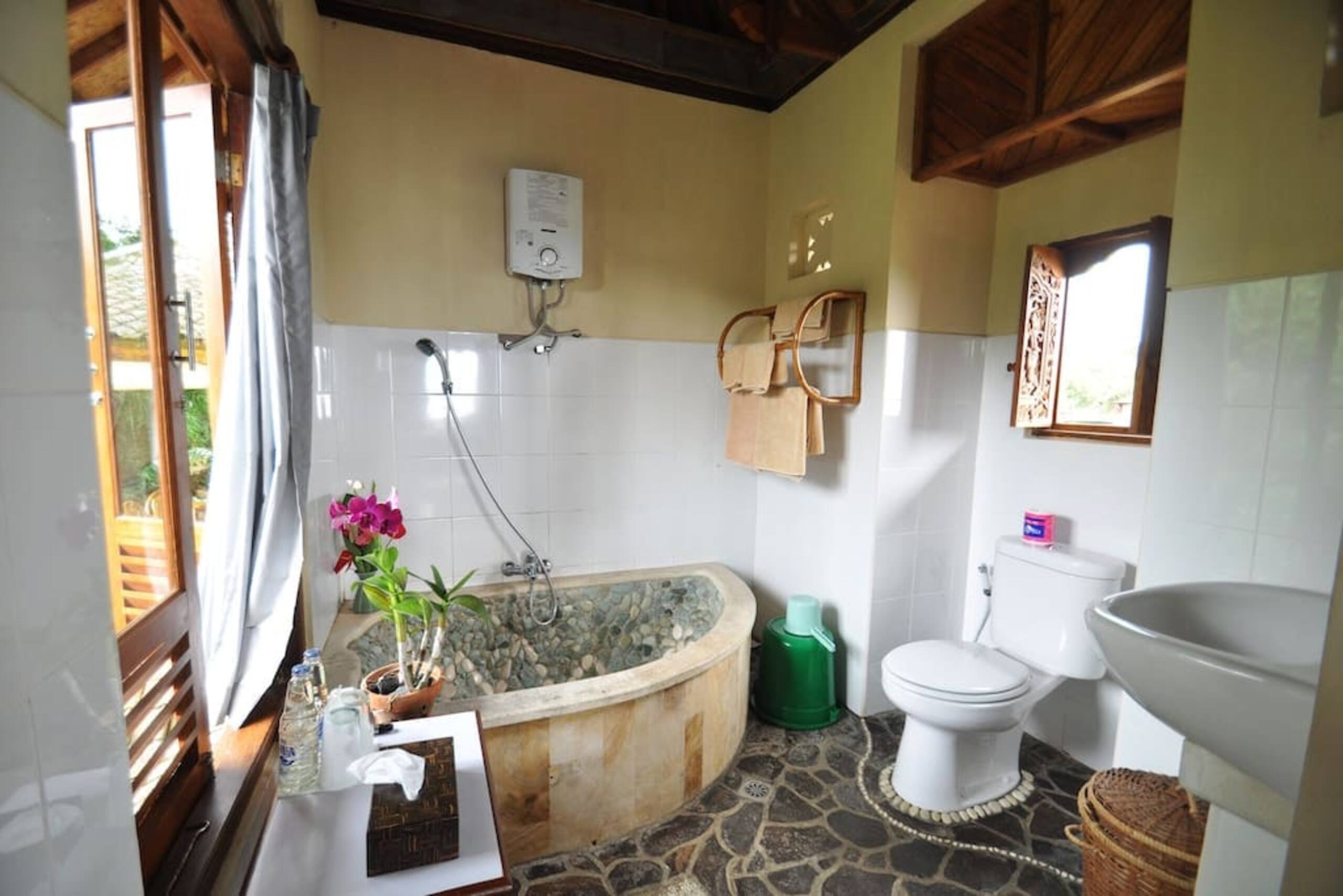 Puri Lumbung Cottages, Taman Puri & VAD Villa 15