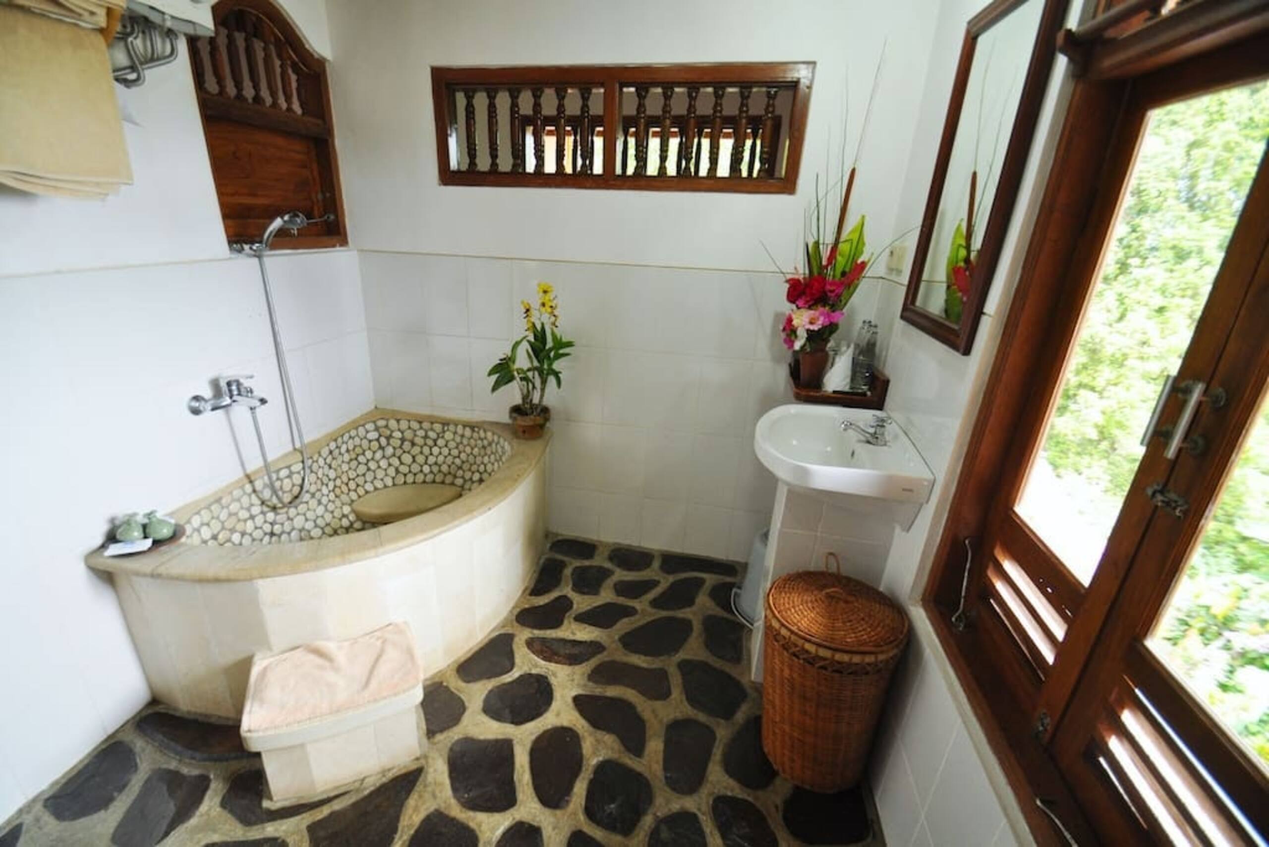 Puri Lumbung Cottages, Taman Puri & VAD Villa 6