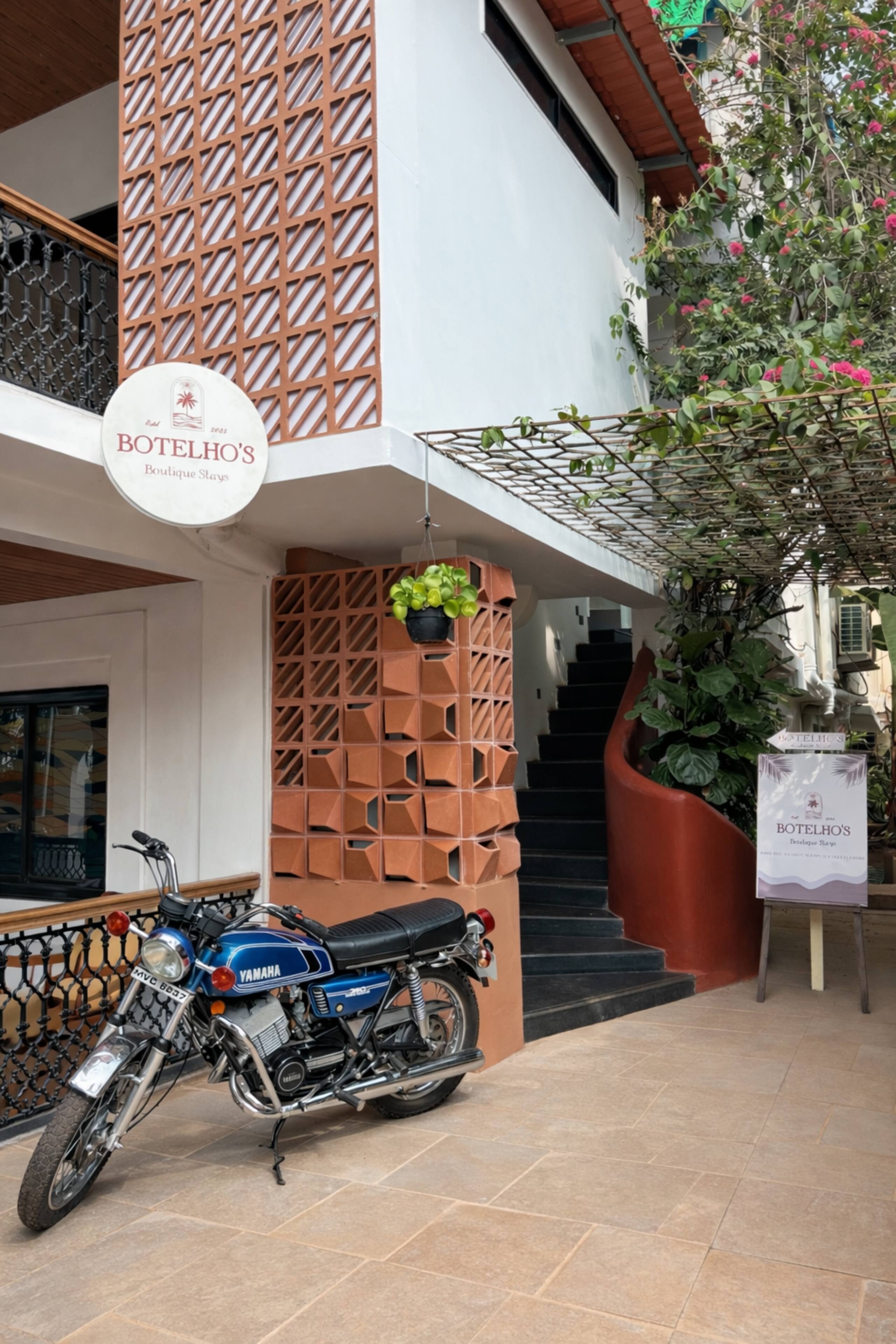 Deluxe suite with balcony in Fontainhas 12