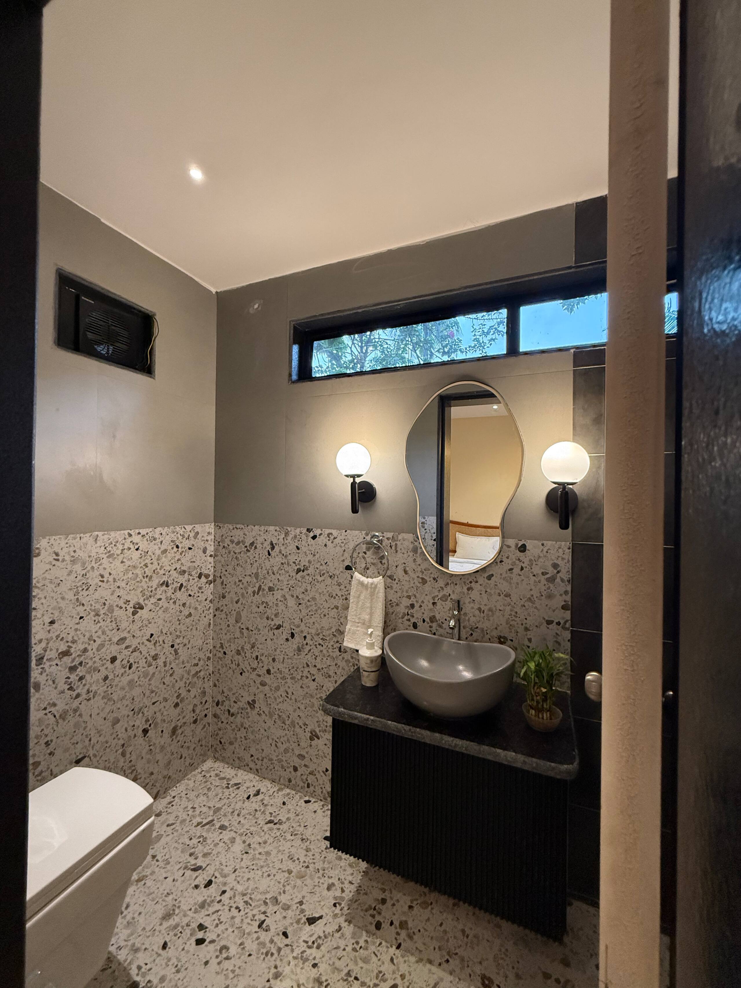 Deluxe suite with balcony in Fontainhas 5