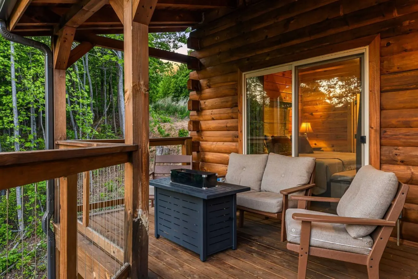 15 Min to Black Mtn Hot Tub, Views & Game Room 16