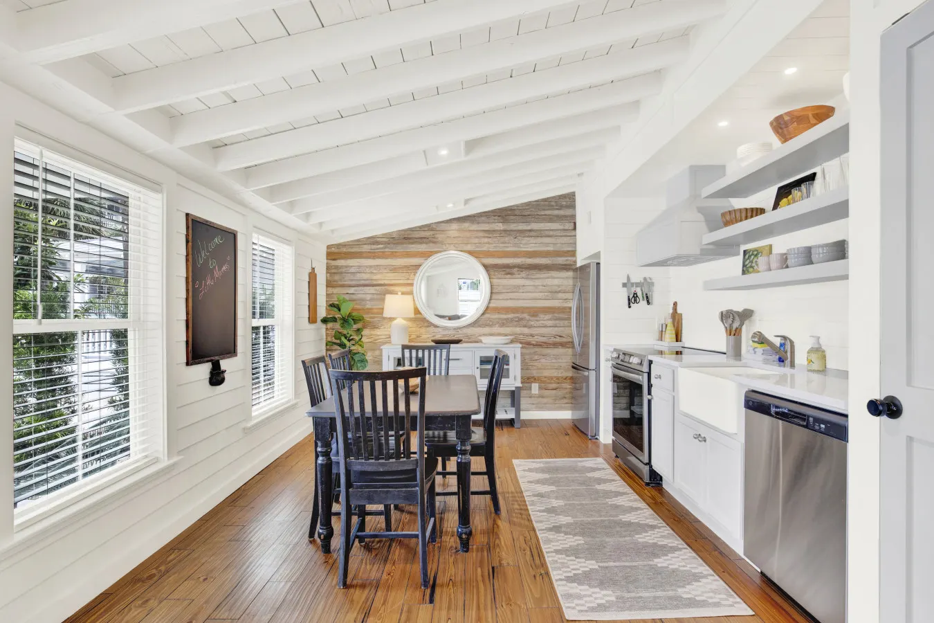 Little Mama’s Beach House — photo 5