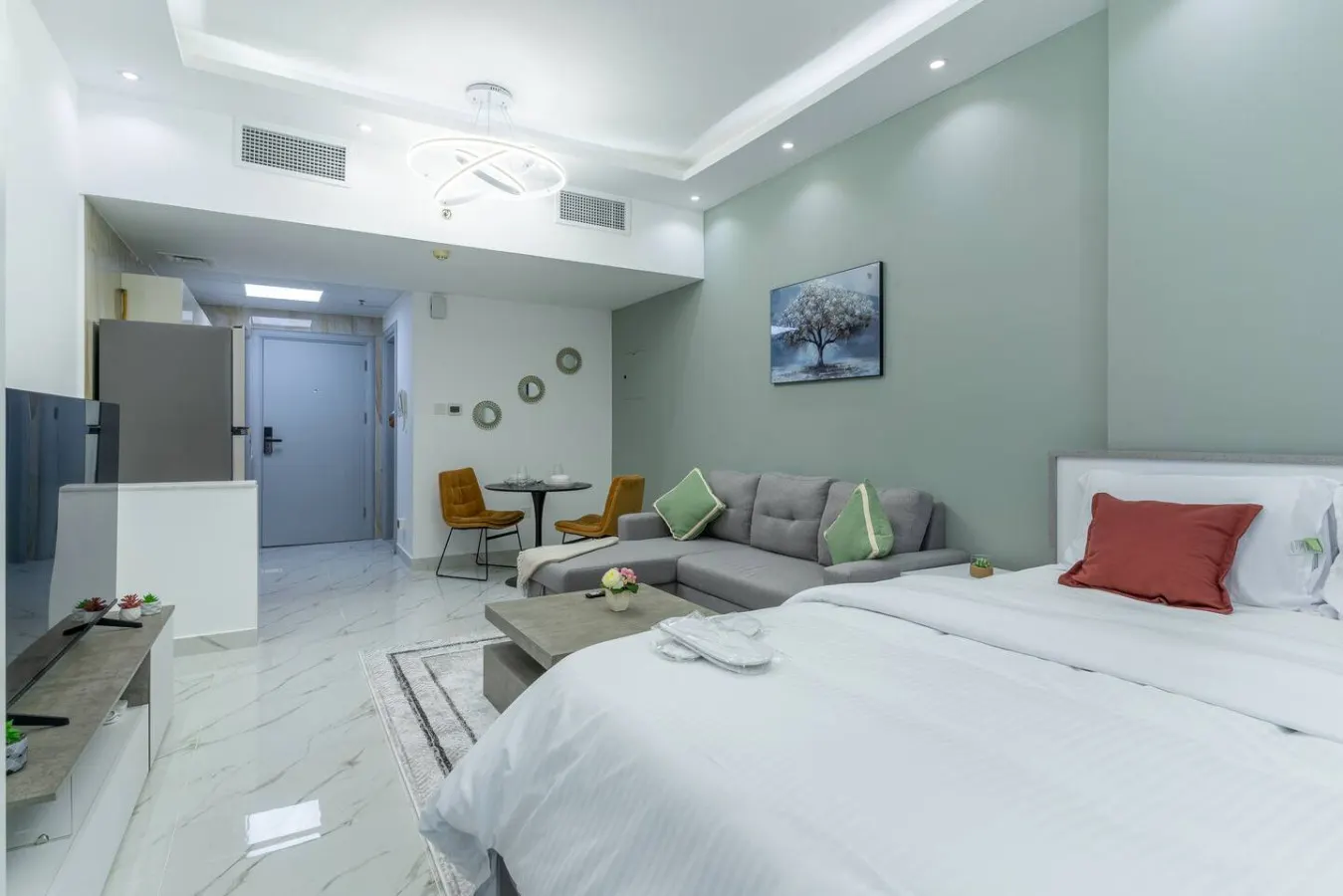 Dubai Marina - Perfect Studio Apartment 4