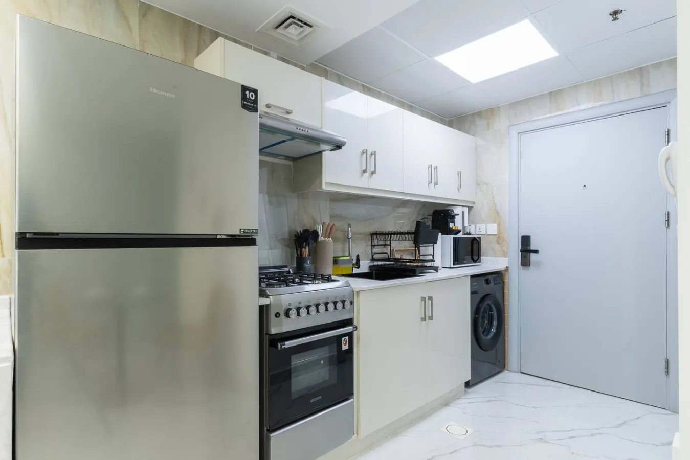 Dubai Marina - Perfect Studio Apartment 5