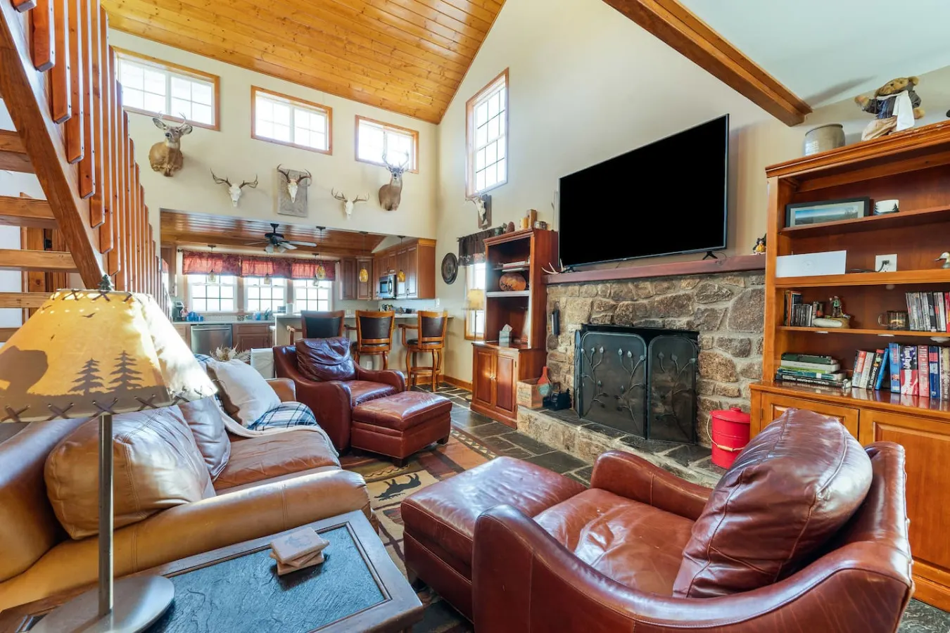 Mountain Retreat: Stunning Views, Fire Pit, Peace — photo 4