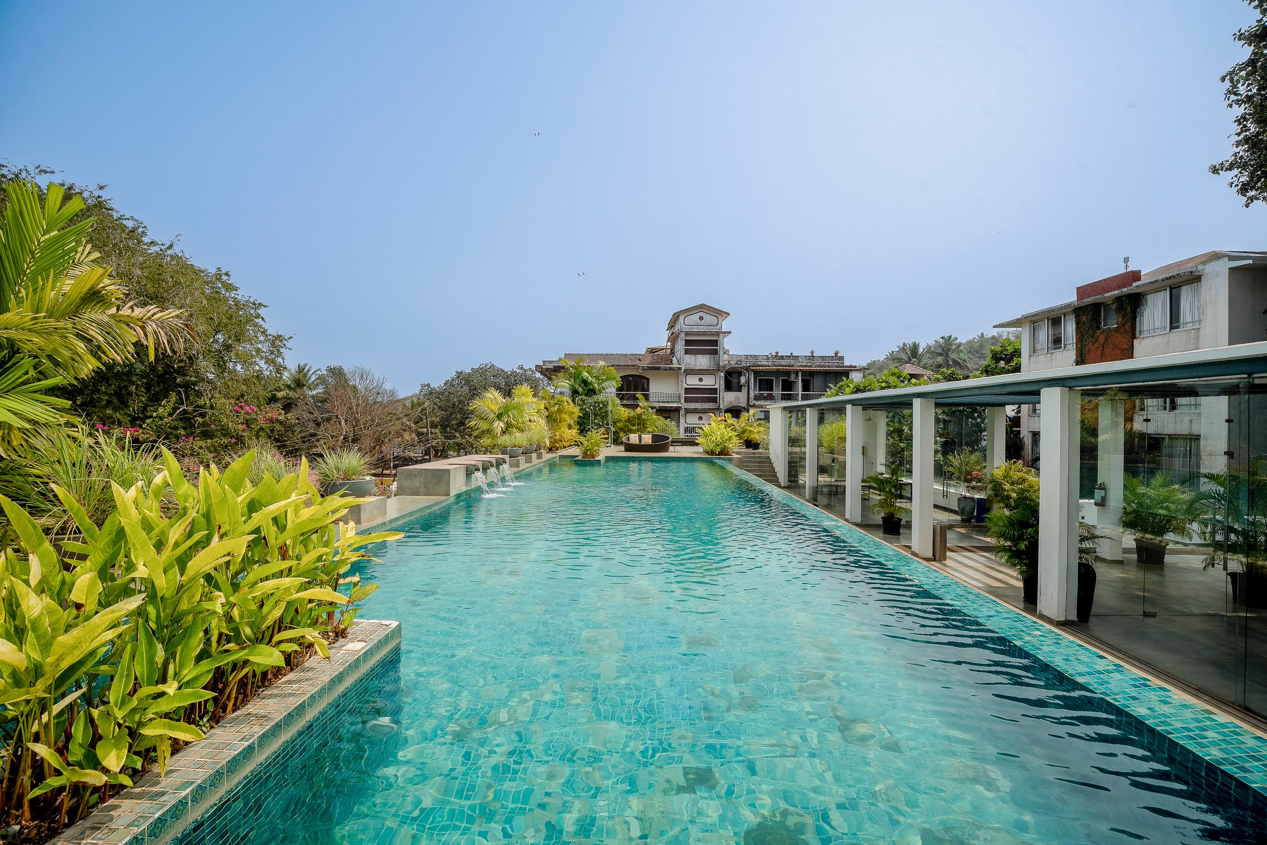 Lush 2BHK | Pool | Reis Magos — photo 5